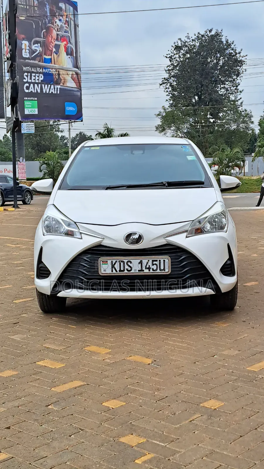 Toyota Vitz 2018 White