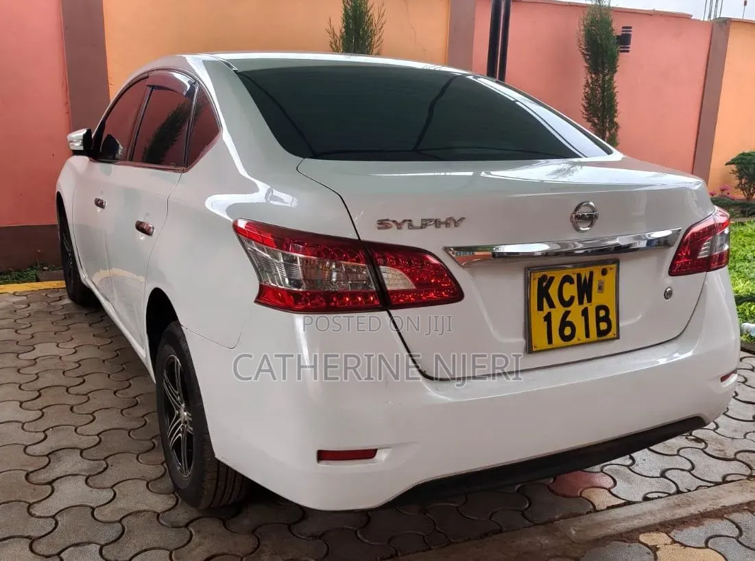 Nissan Sylphy 2012 White
