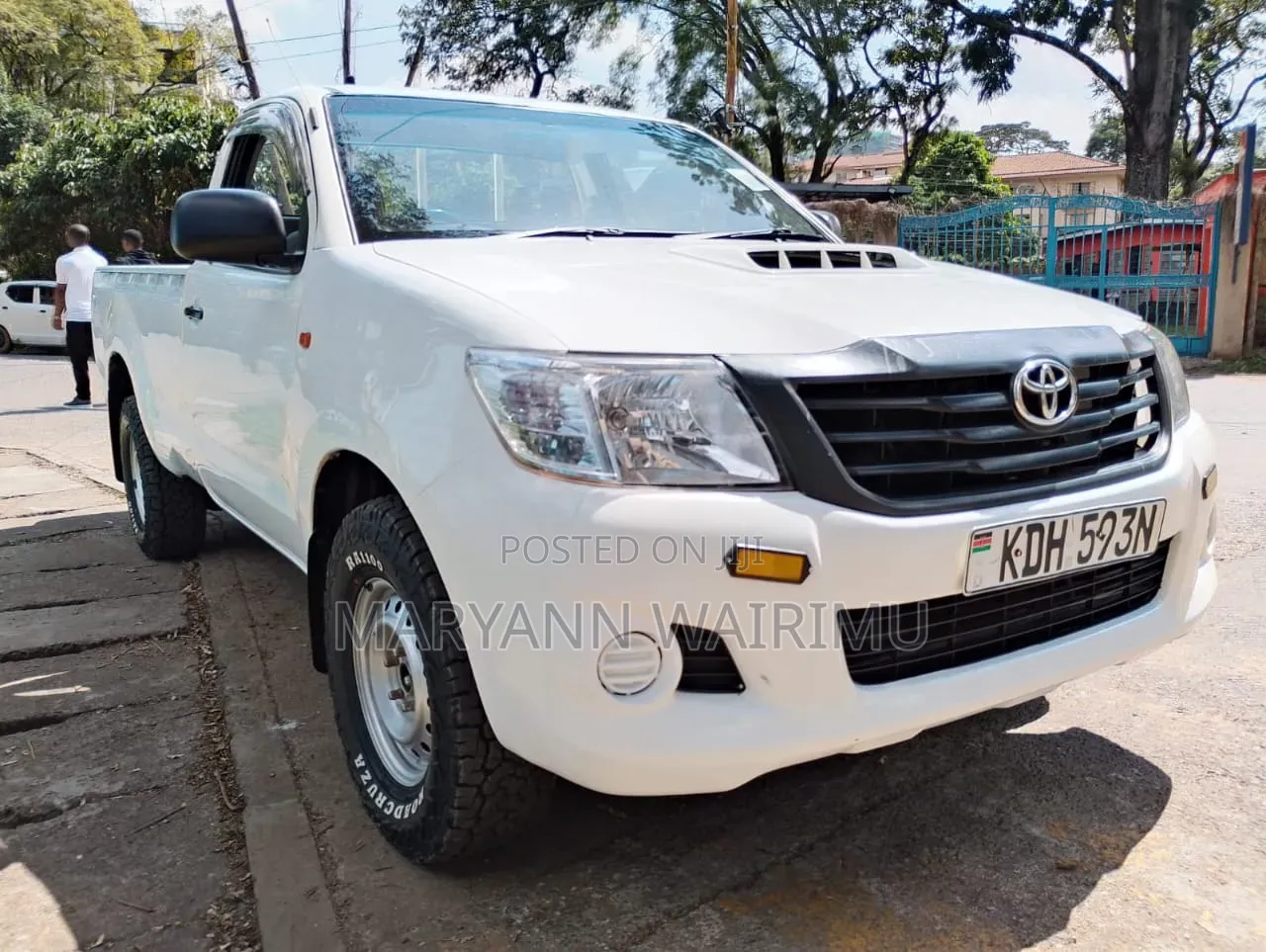 Toyota Hilux 2015 White