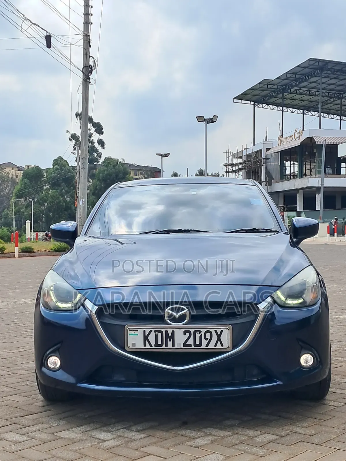 Mazda Demio 2016 Blue