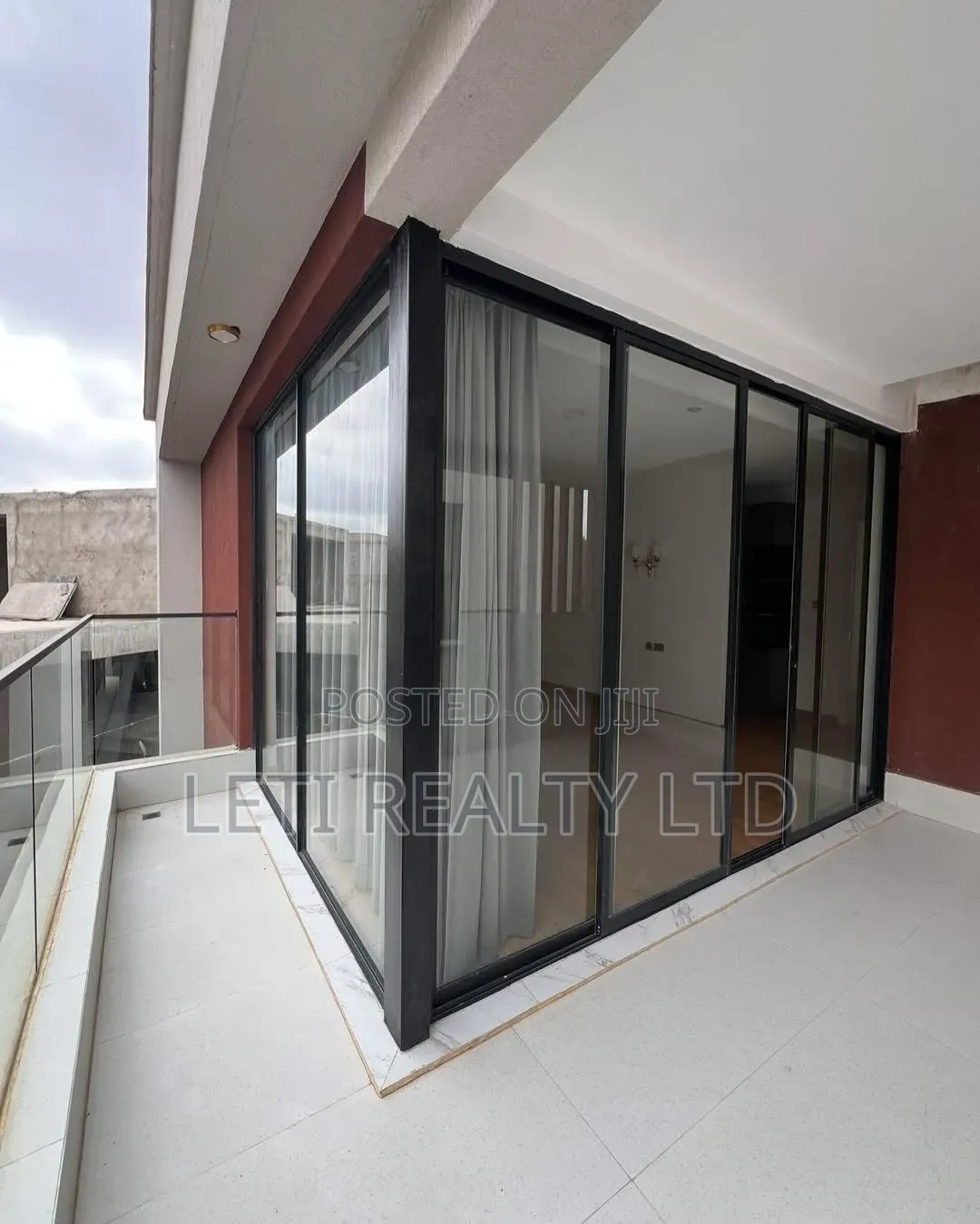 5bdrm Townhouse/Terrace in Maziwa for sale