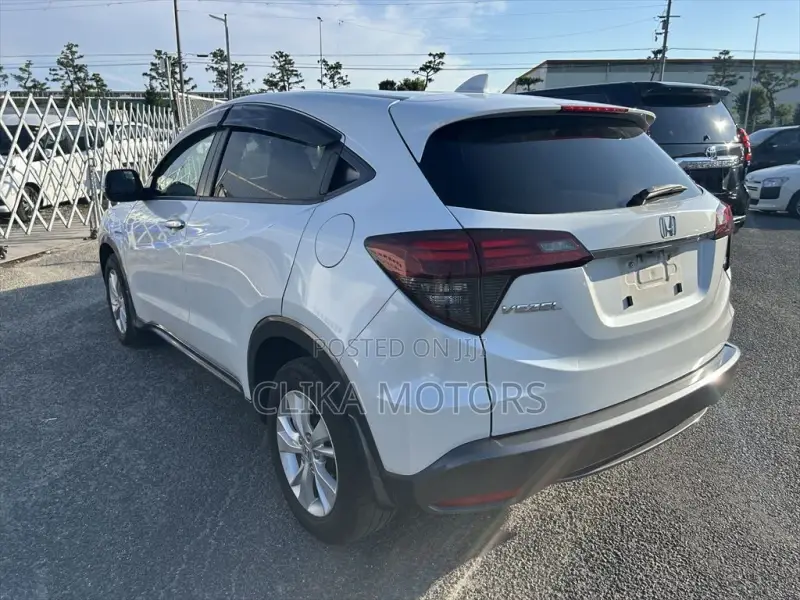 Honda Vezel 1.5 Hybrid 2WD 2019 Pearl
