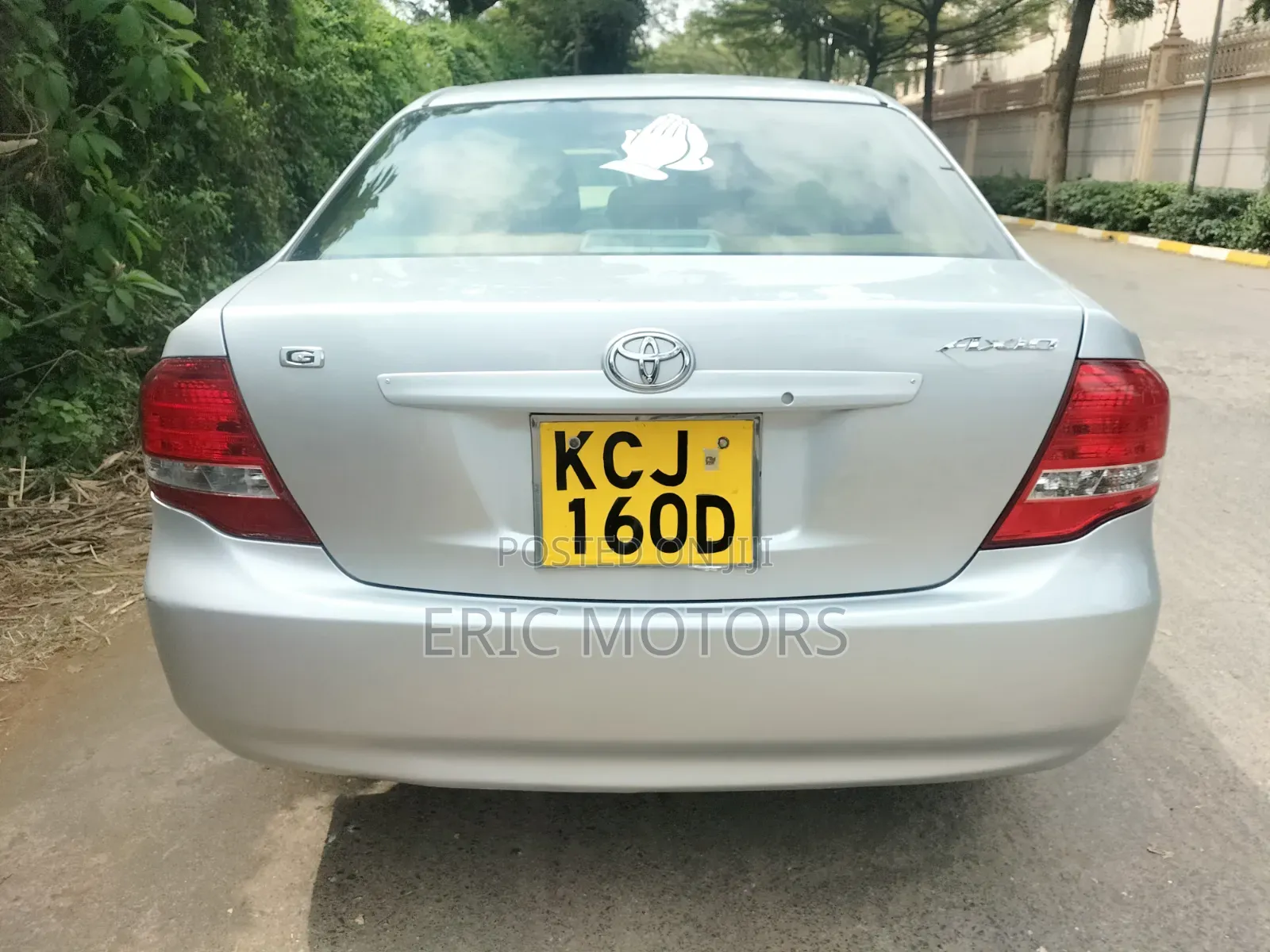 Toyota Axio 2010 Silver