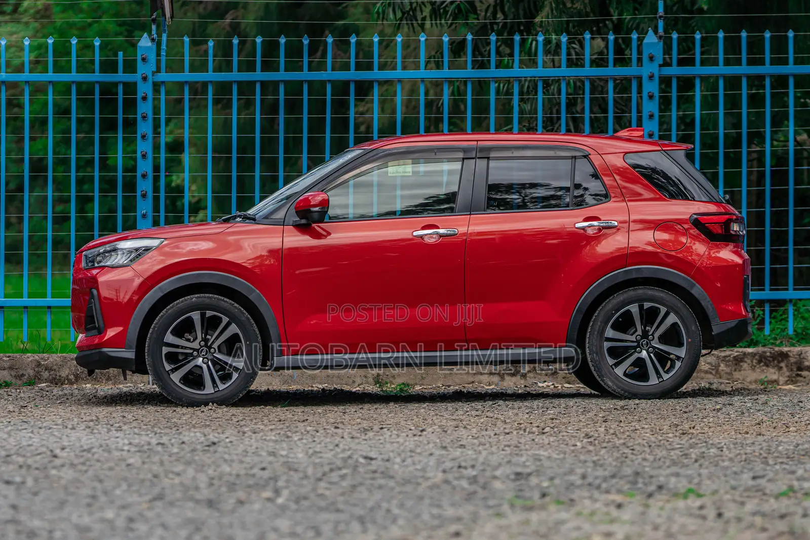 Daihatsu Rocky 2019 Red