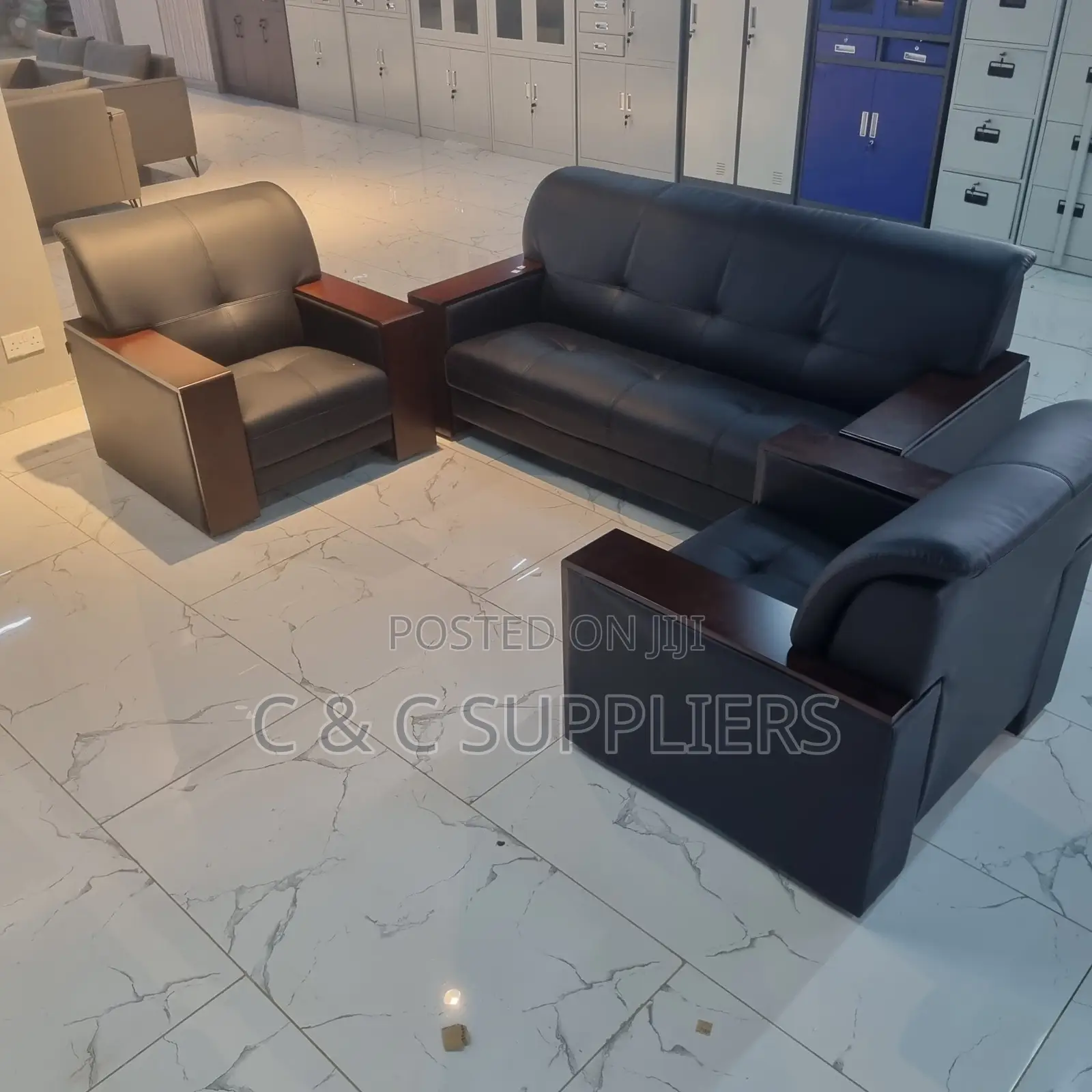 5-Seater Sofa Set With Wood Armrest