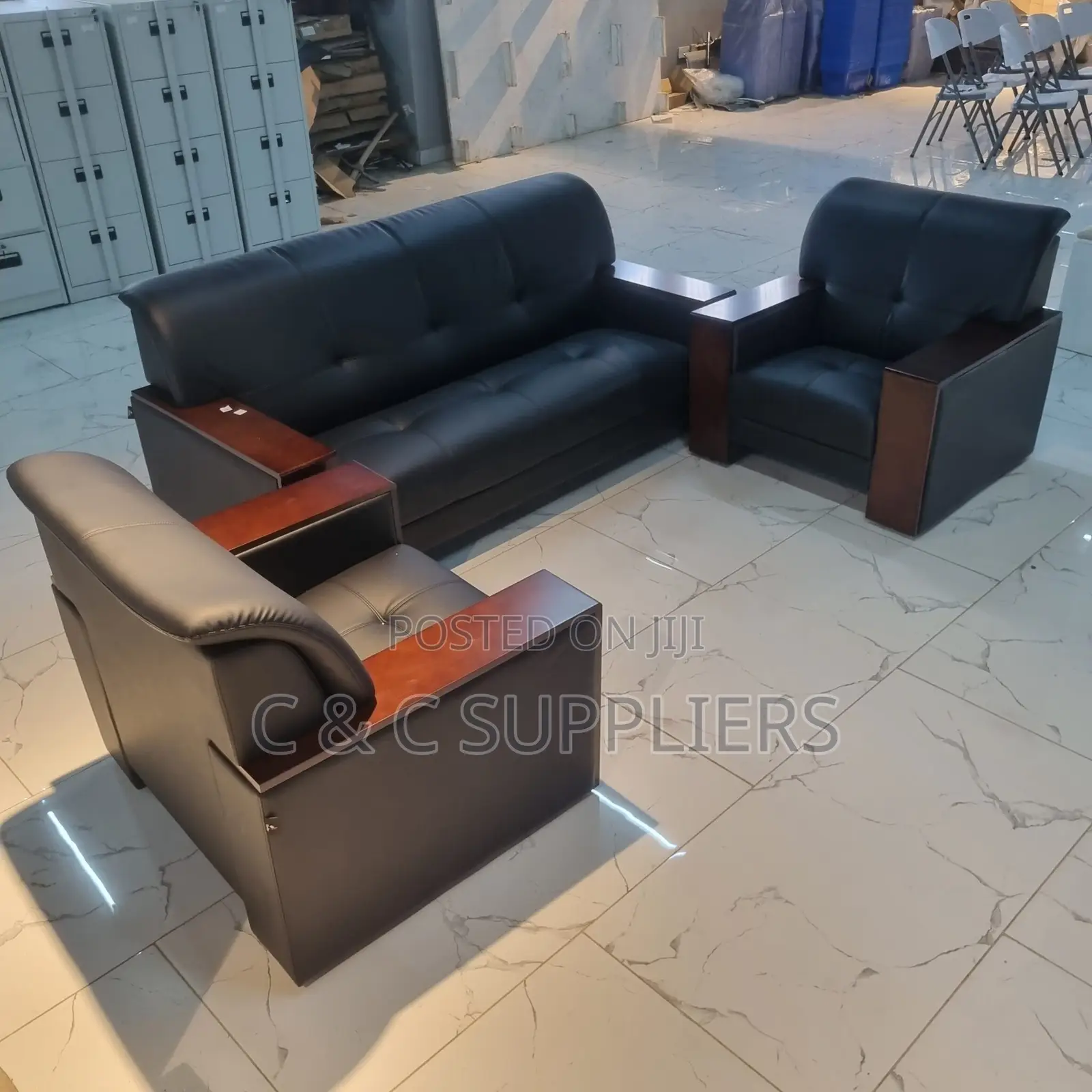 5-Seater Sofa Set With Wood Armrest