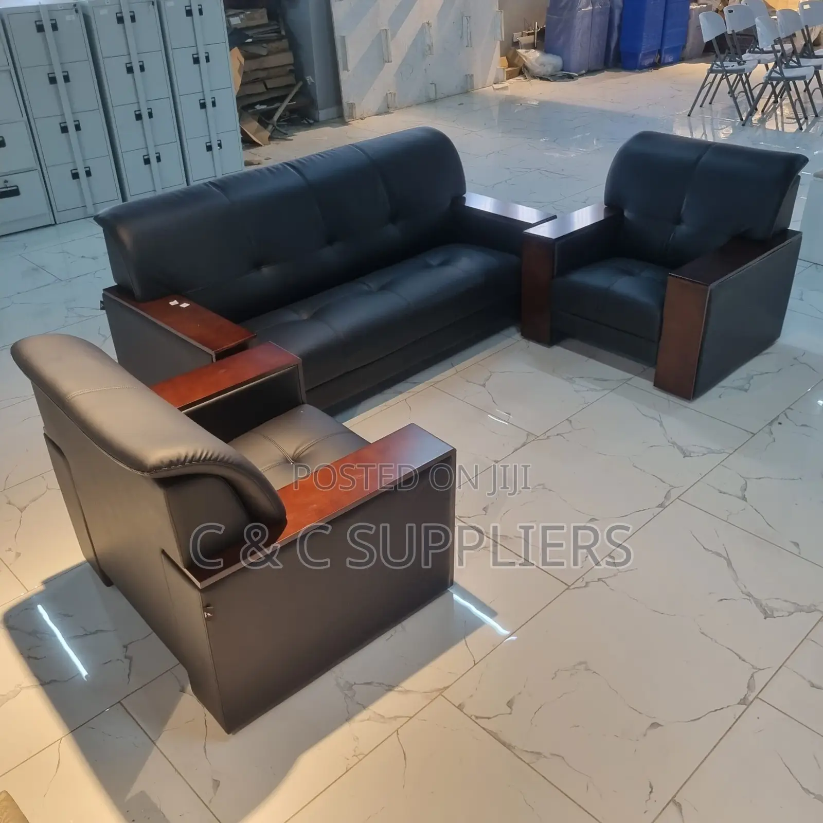 5-Seater Sofa Set With Wood Armrest