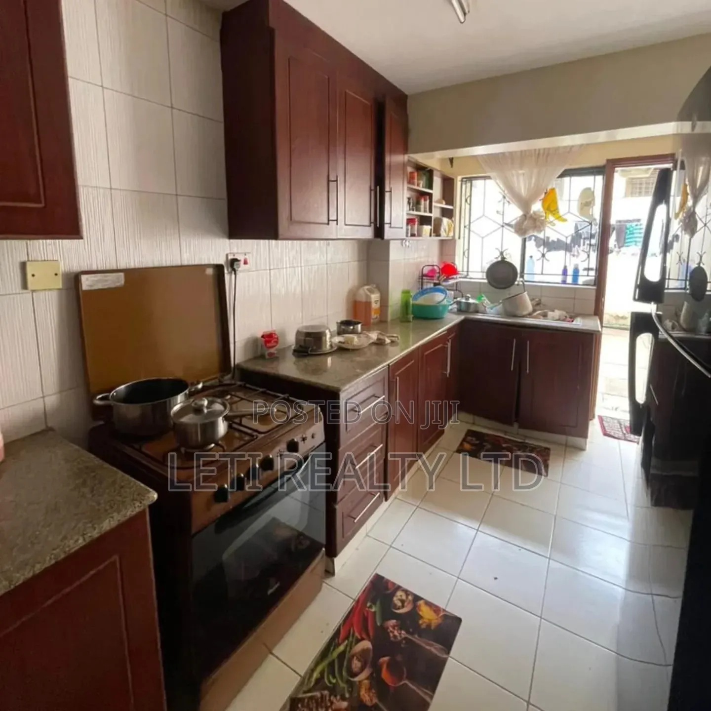 4bdrm Townhouse/Terrace in Muthangari for sale