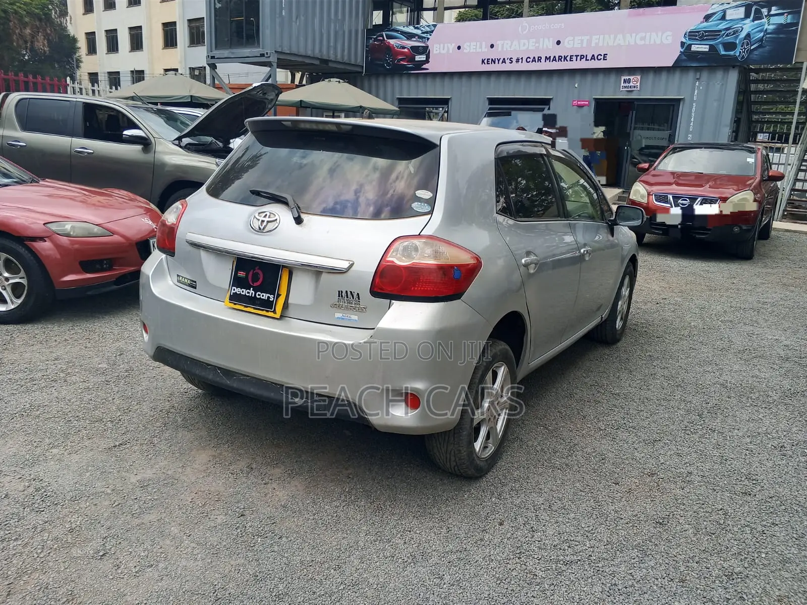 Toyota Auris 2012 Silver