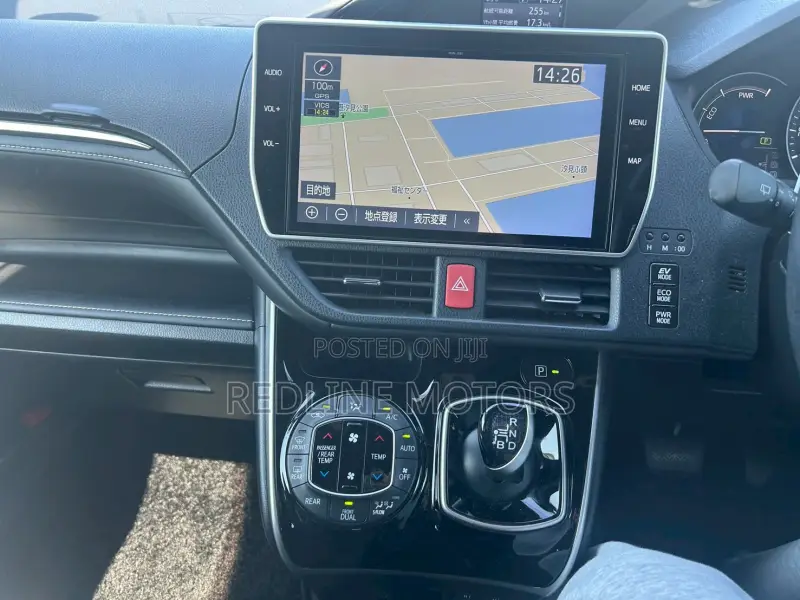 Toyota Esquire 1.8 FWD Hybrid (7 seater) 2019 Black