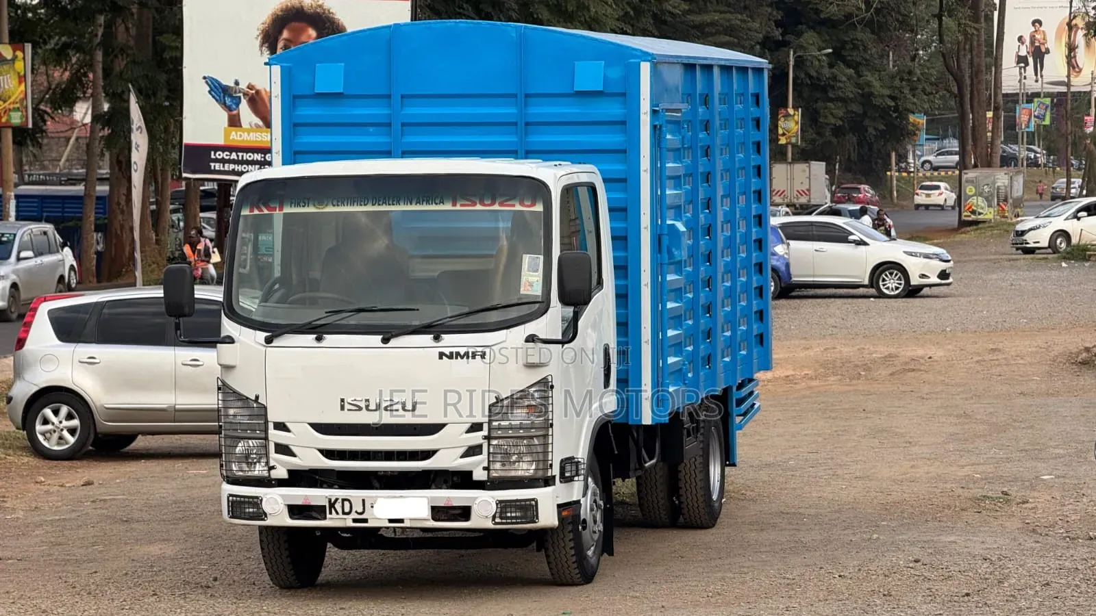 Isuzu NMR Cover Body Local 2022