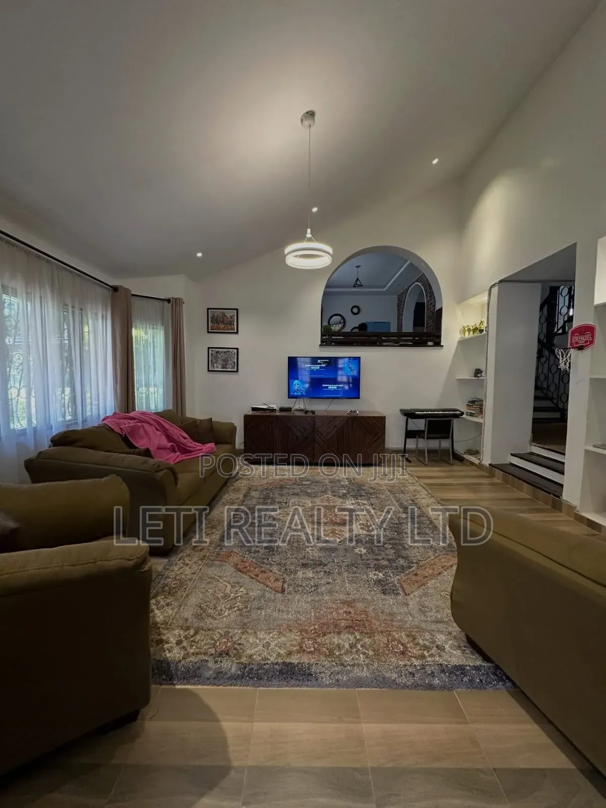 4bdrm Townhouse/Terrace in Muthangari for sale