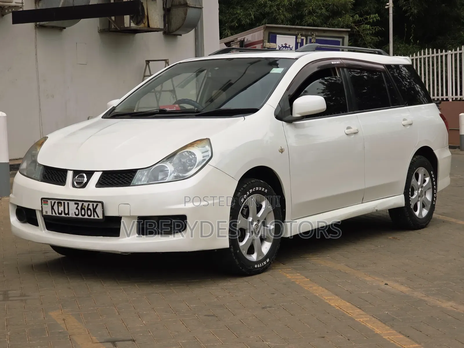 Nissan Wingroad 2012 White