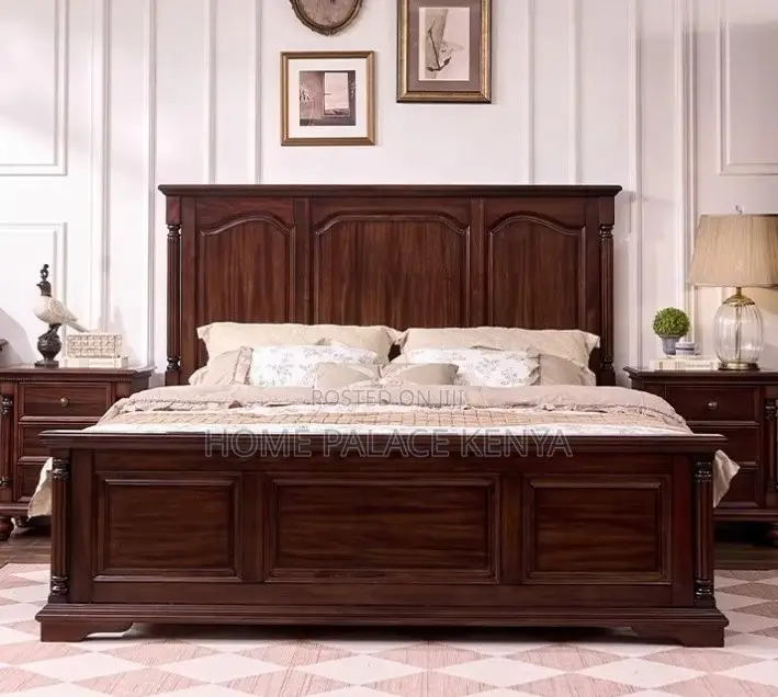 Antique Bed: Mahogany King Bed With Nightstands