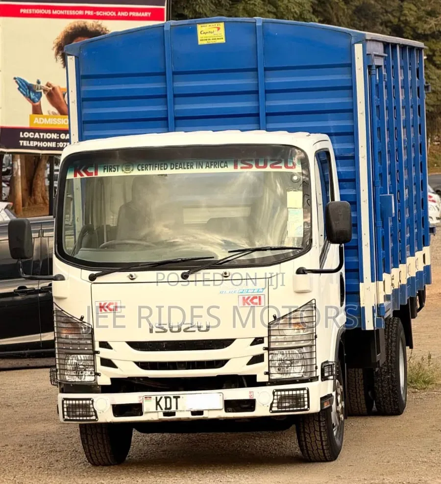 Isuzu NMR Cover Body 2025