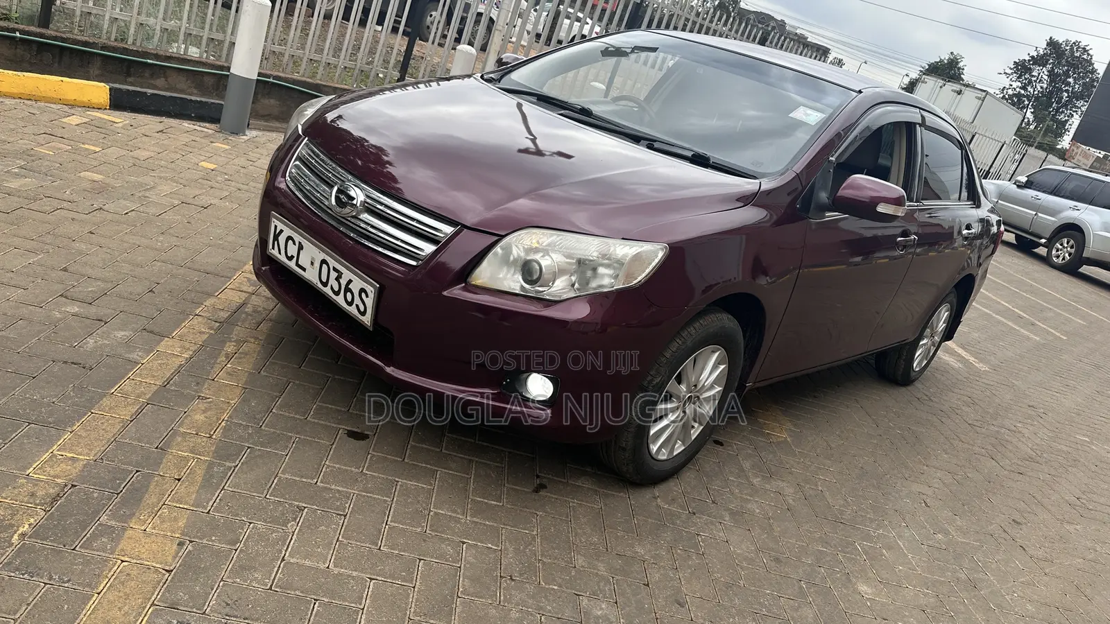 Toyota Axio 2011 Maroon