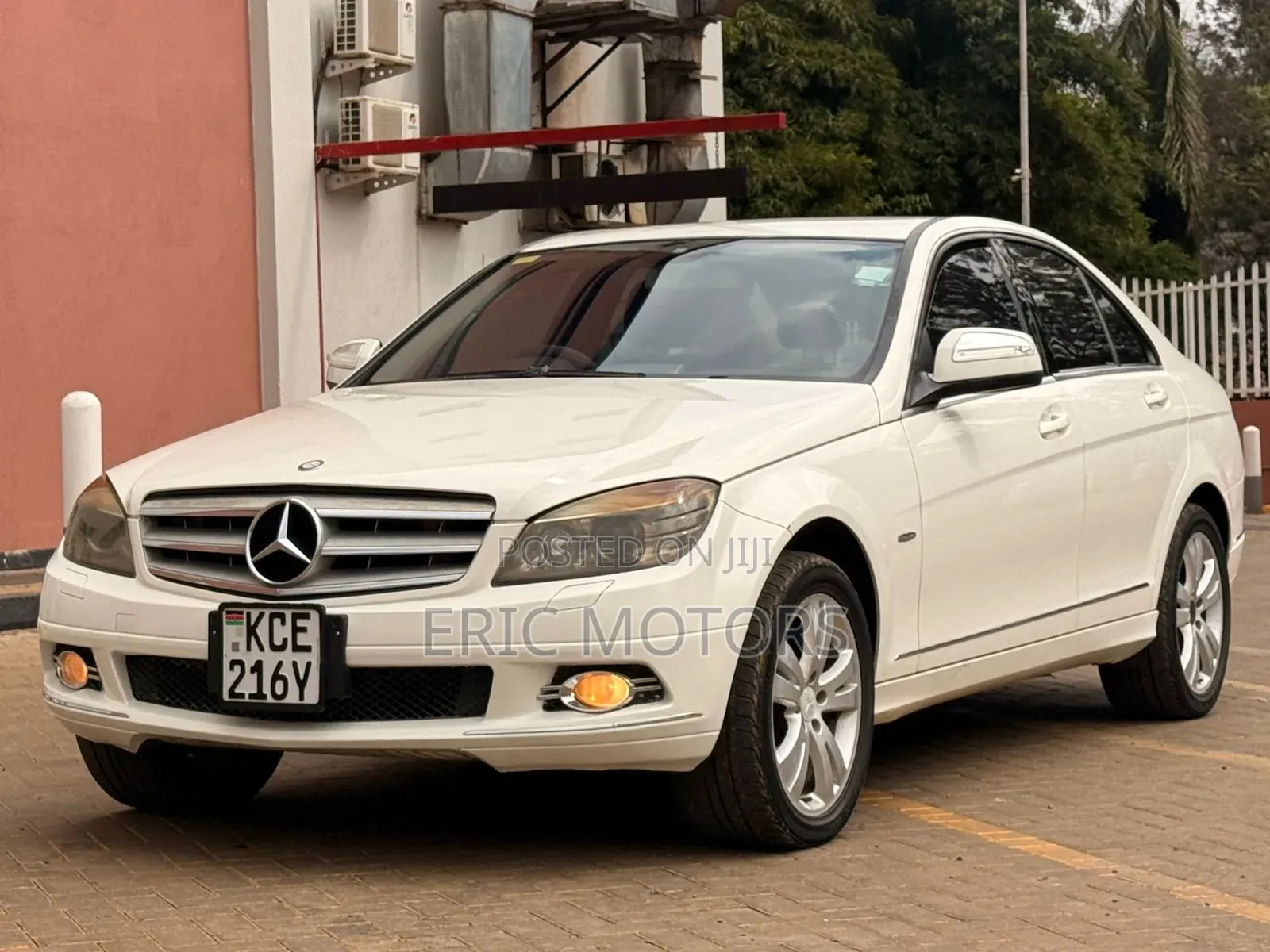 Mercedes-Benz C200 2008 White