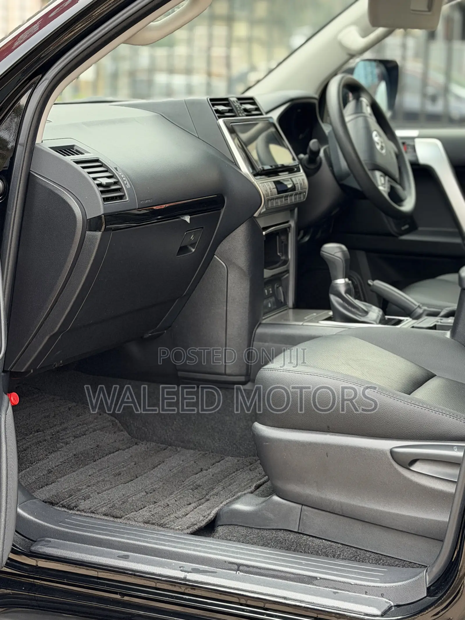 Toyota Land Cruiser Prado 2.8 2021 Black
