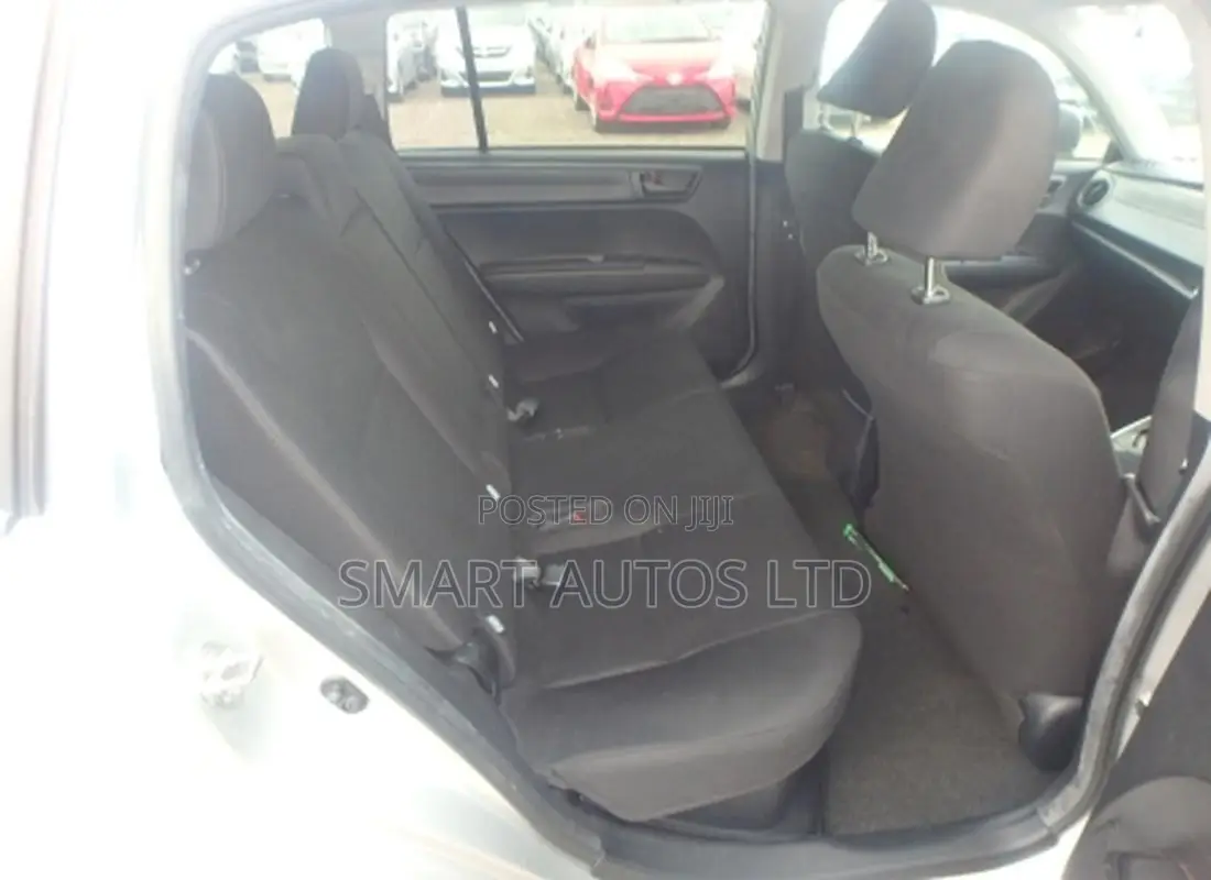 Toyota Corolla Fielder 1.5 Hybrid FWD 2020
