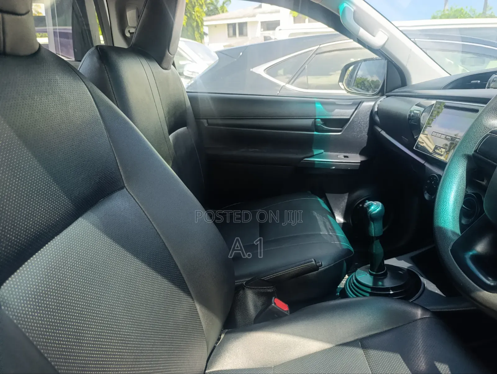 Toyota Hilux 2019 Gray