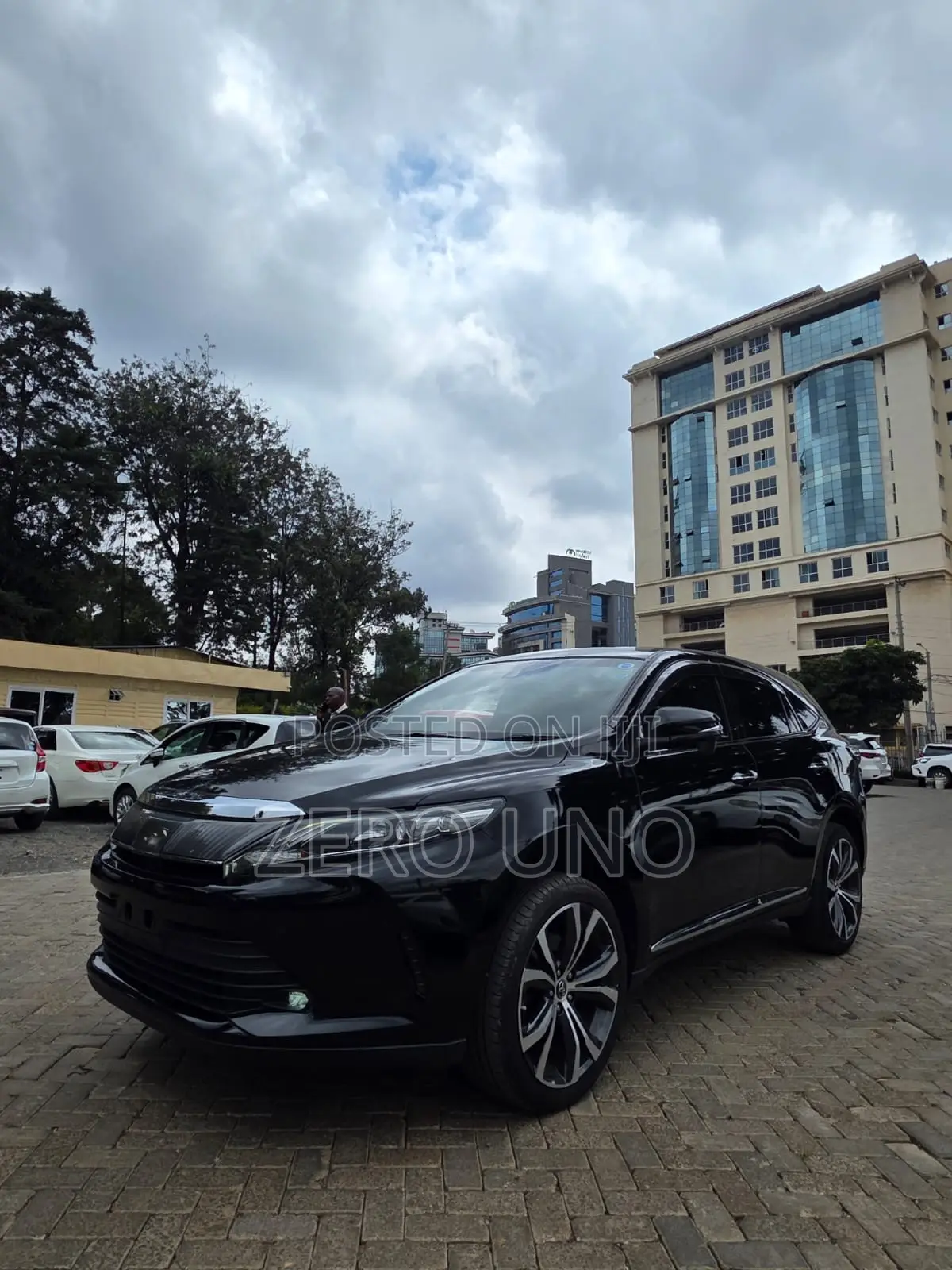 Toyota Harrier 2019 Black