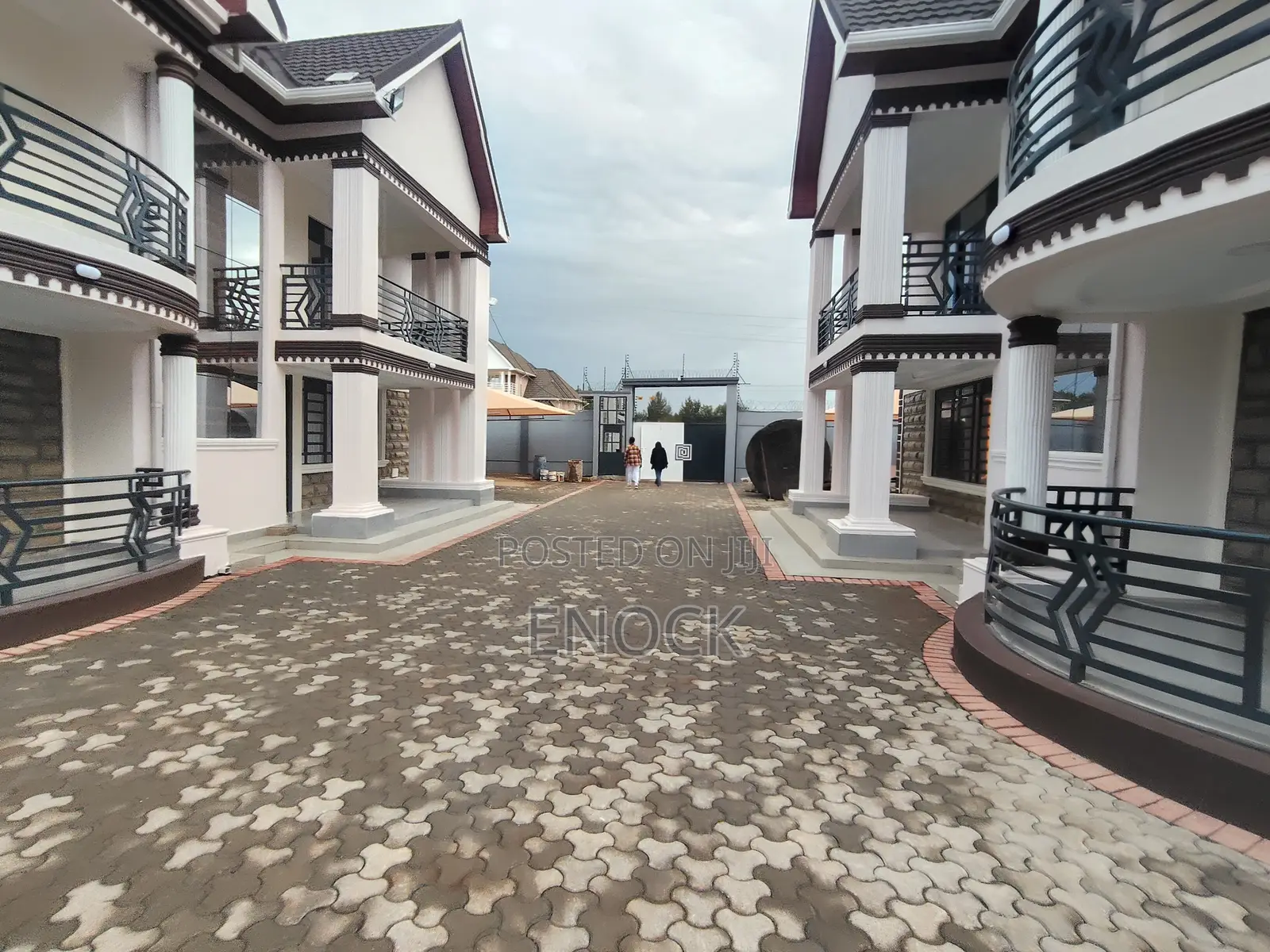 5bdrm House in Upper Elgonview for sale