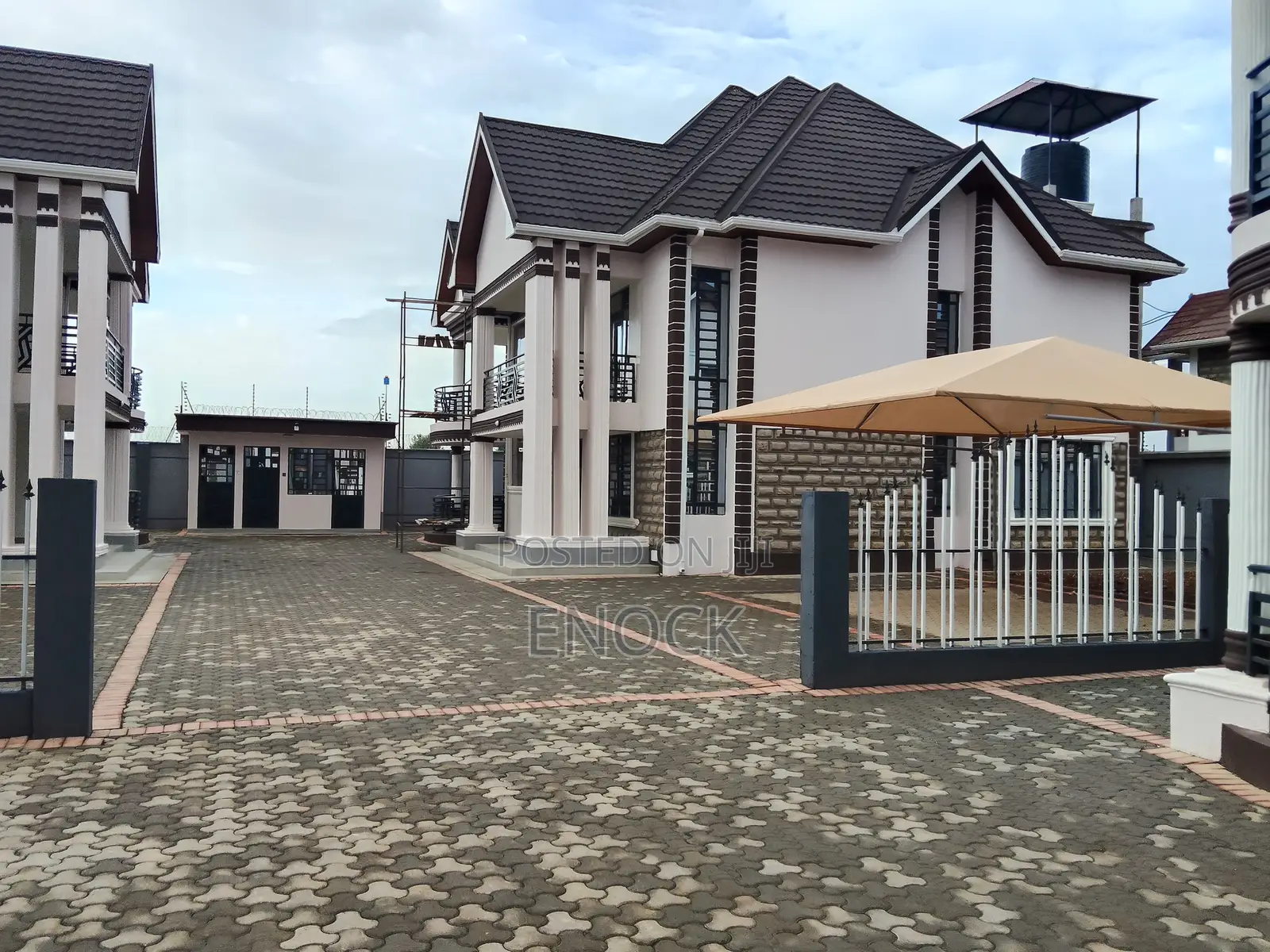 5bdrm House in Upper Elgonview for sale