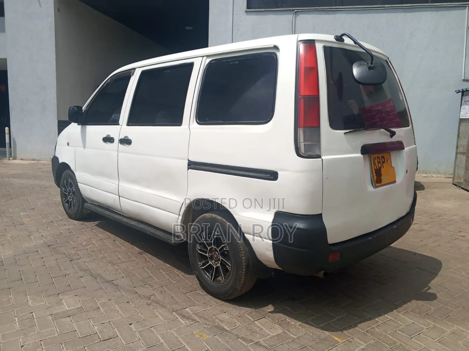 Toyota TownAce 2004 White