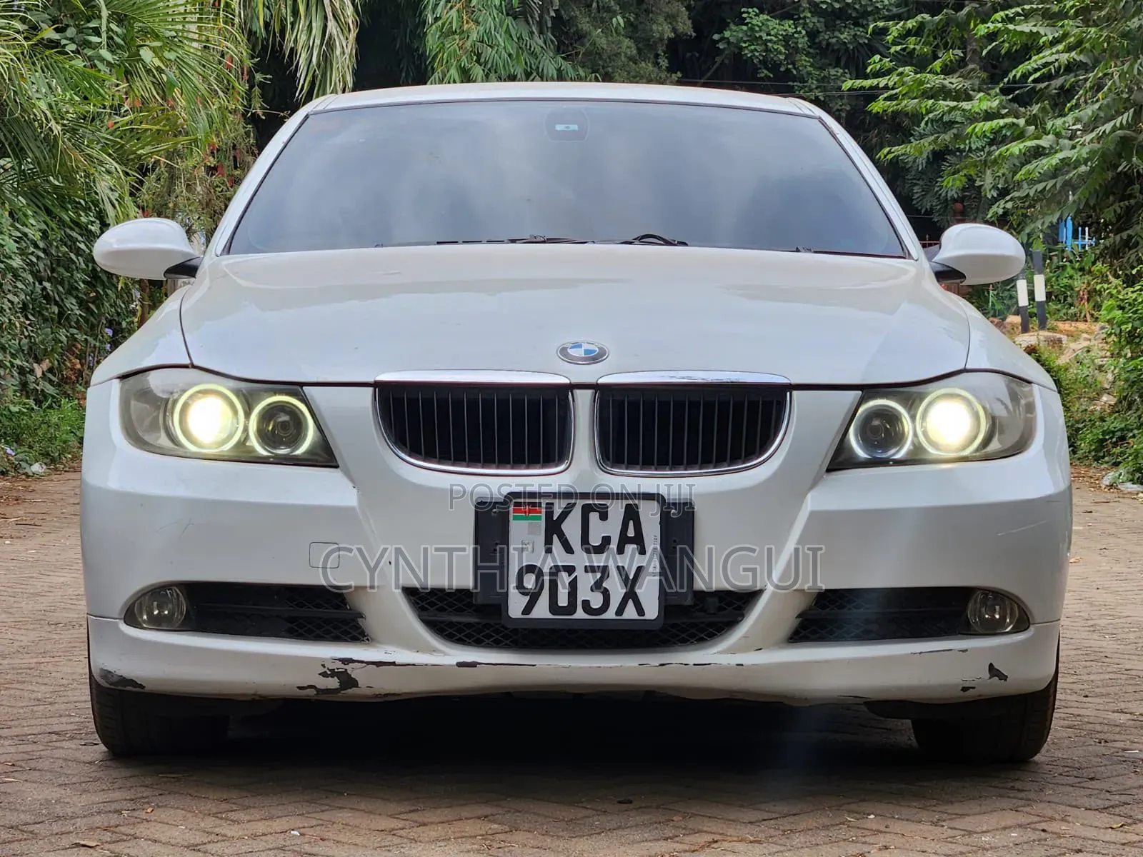 BMW 320i 2007 White