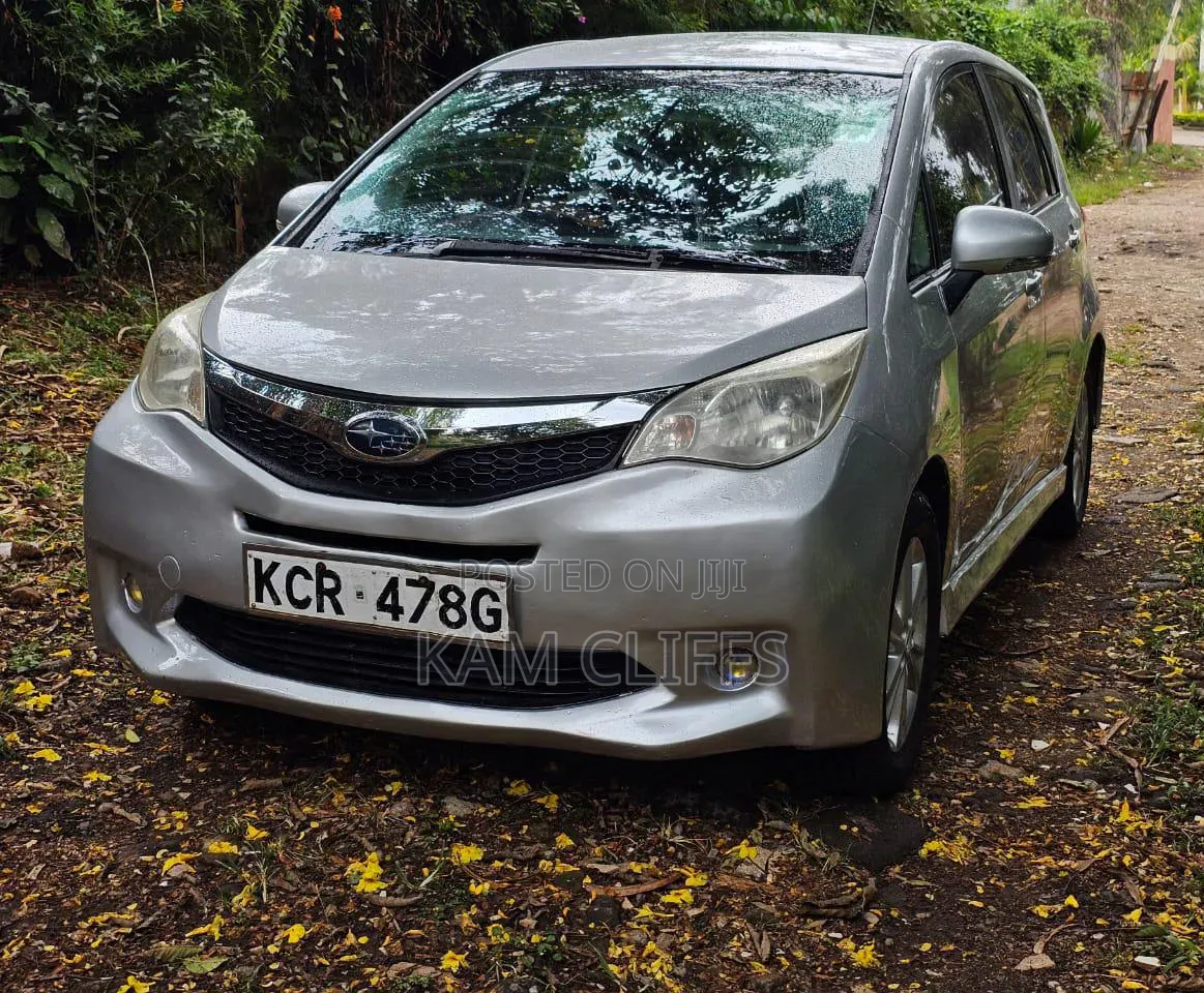 Subaru Trezia 2011 Silver
