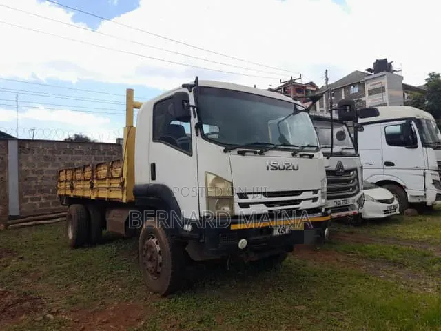 Isuzu FVR 2022 Model Low Bed