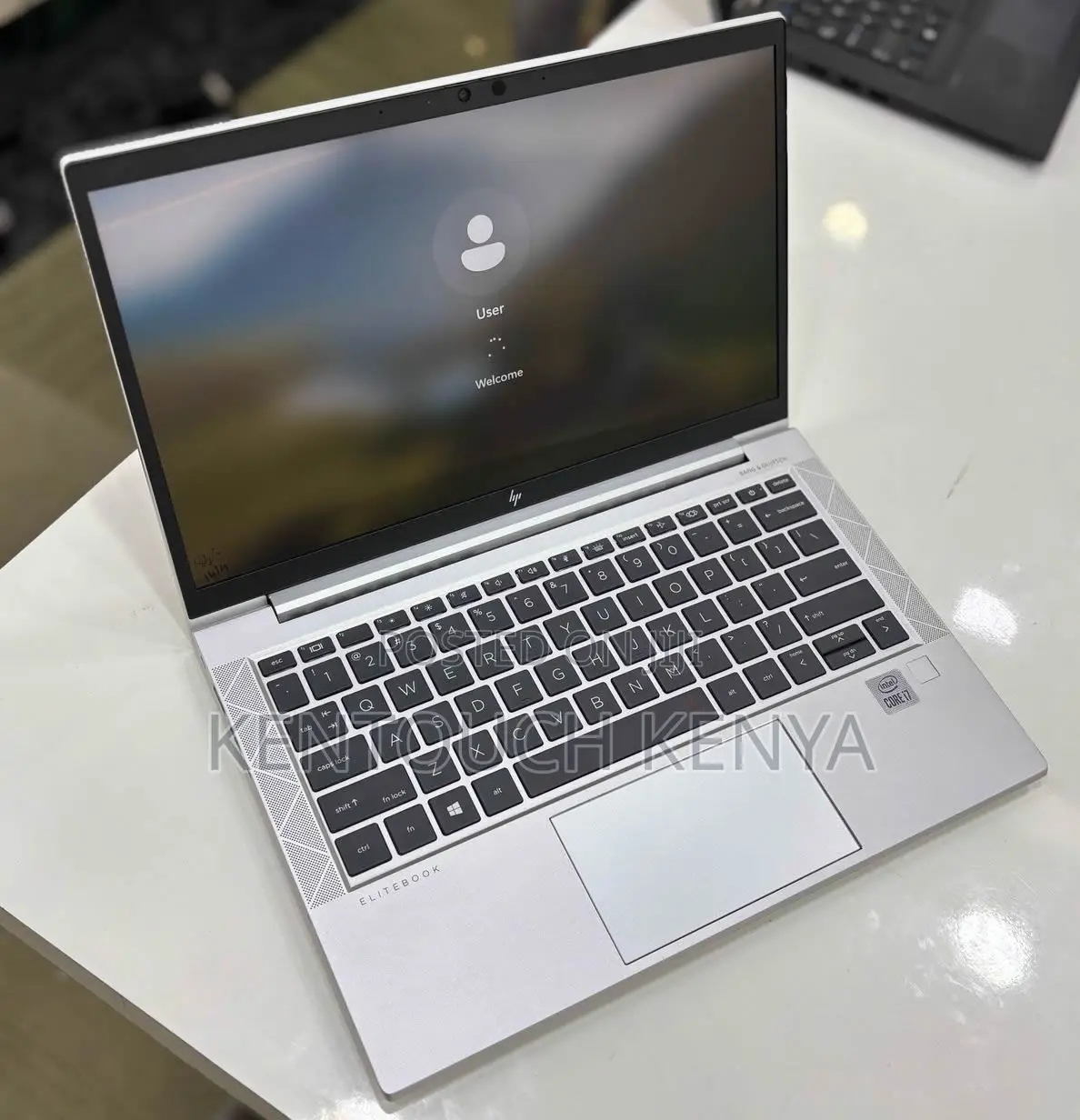 Laptop HP EliteBook 830 G7 8GB Intel Core i7 SSD 256GB