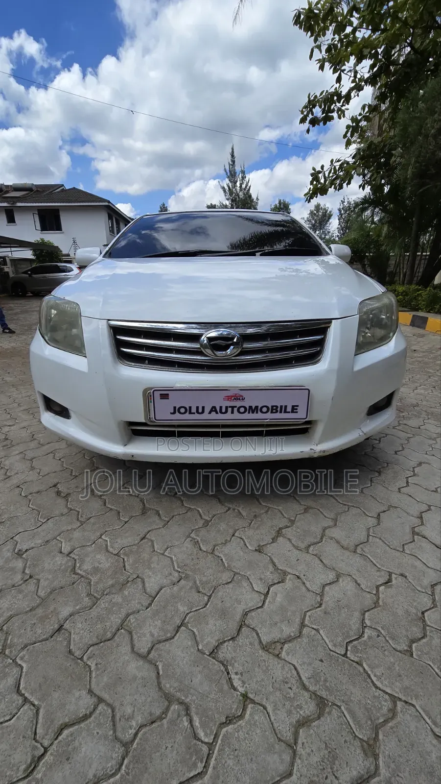 Toyota Axio 2009 White