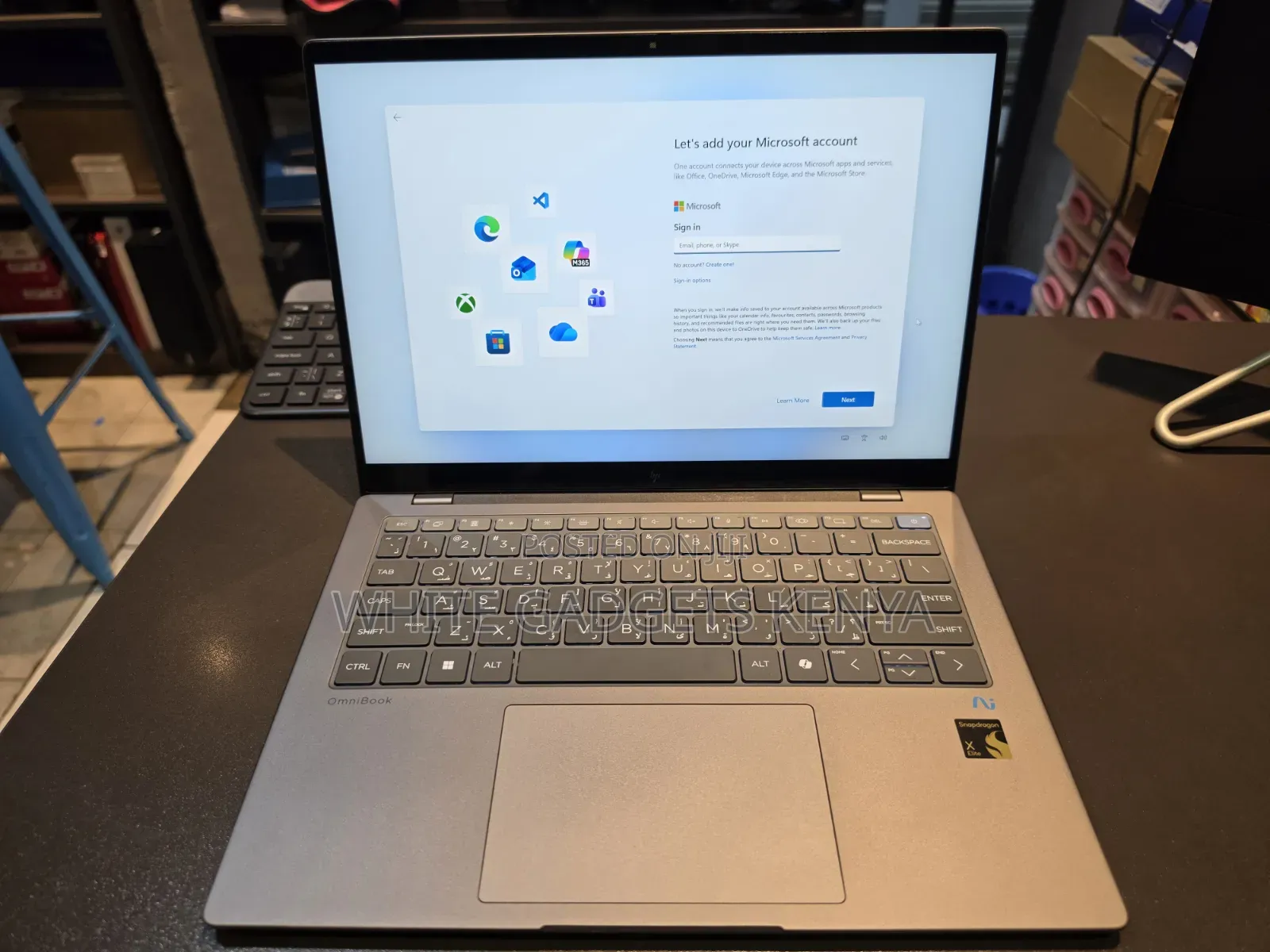 HP OmniBook Ultra Flip 14" 16GB Qualcomm Snapdragon X Elite SSD 1T