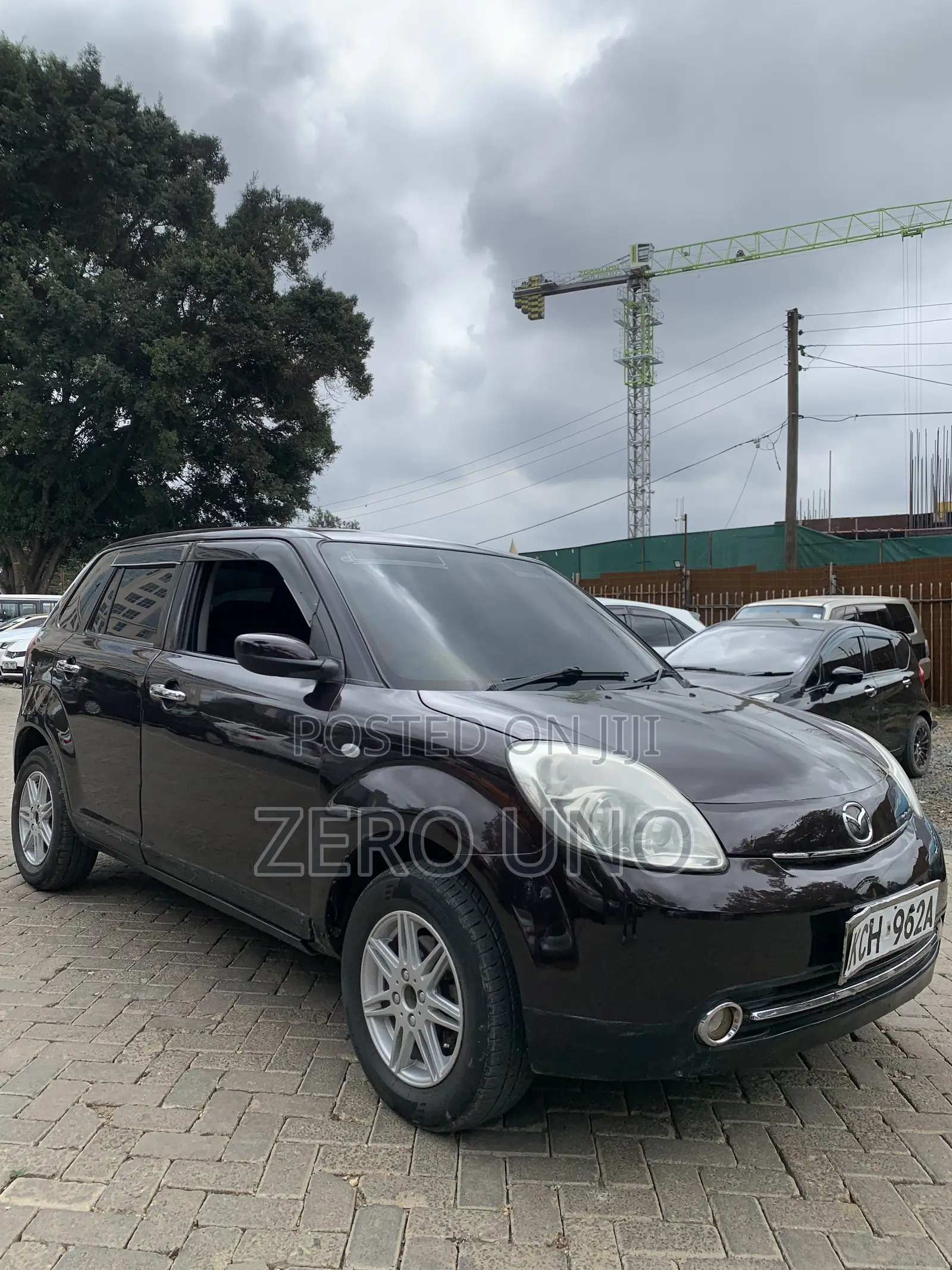 Mazda Verisa 2009 Maroon
