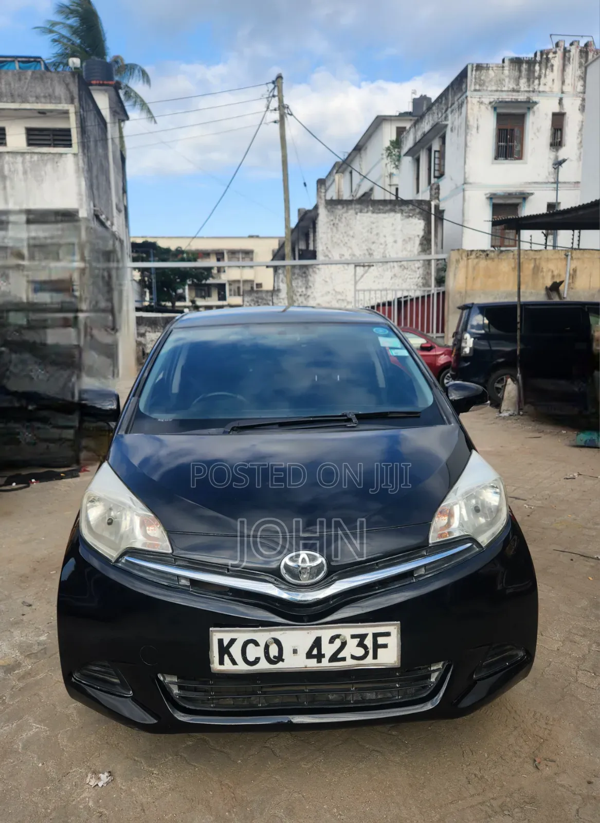 Toyota Ractis 2011 Black