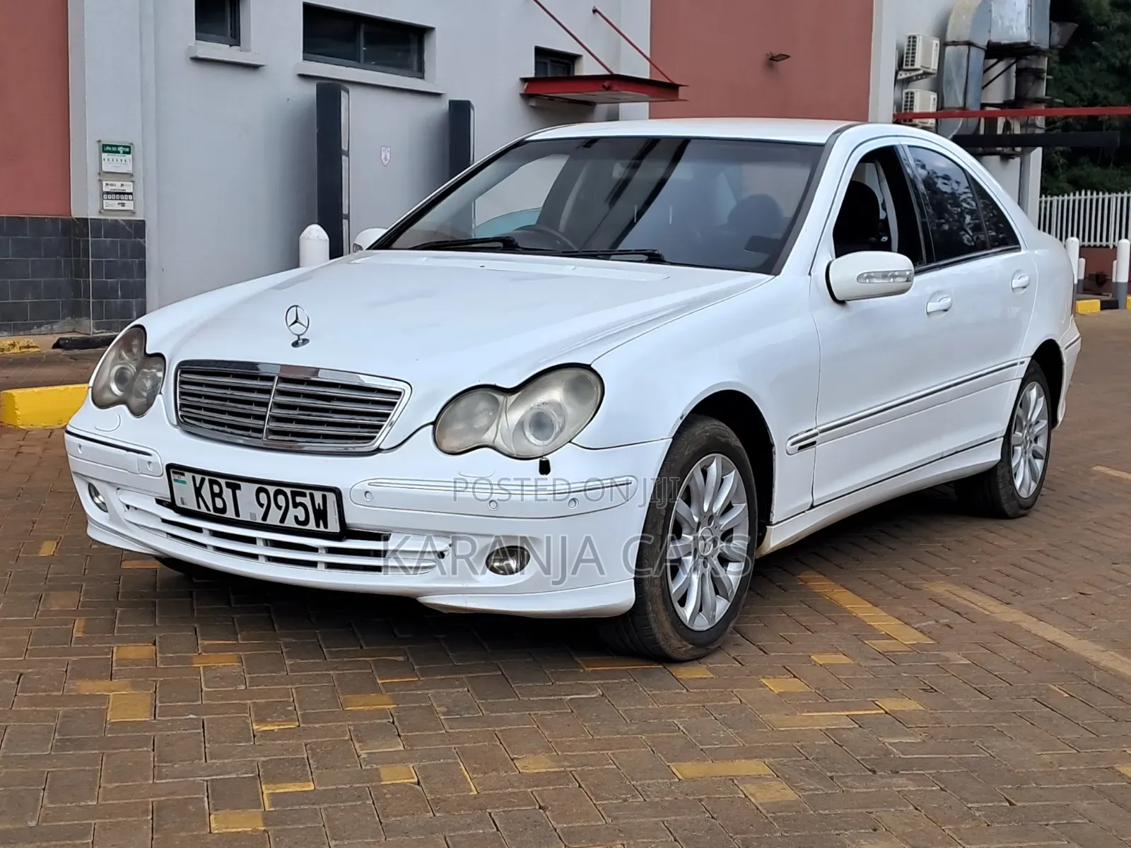 Mercedes-Benz C230 2005 White