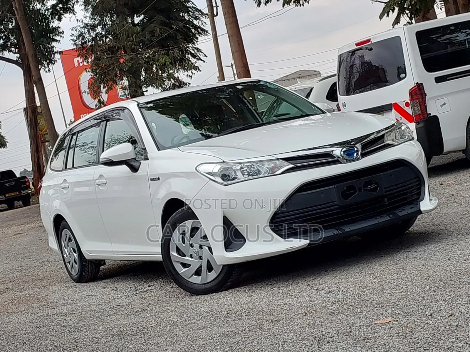 Toyota Corolla Fielder 2019 White