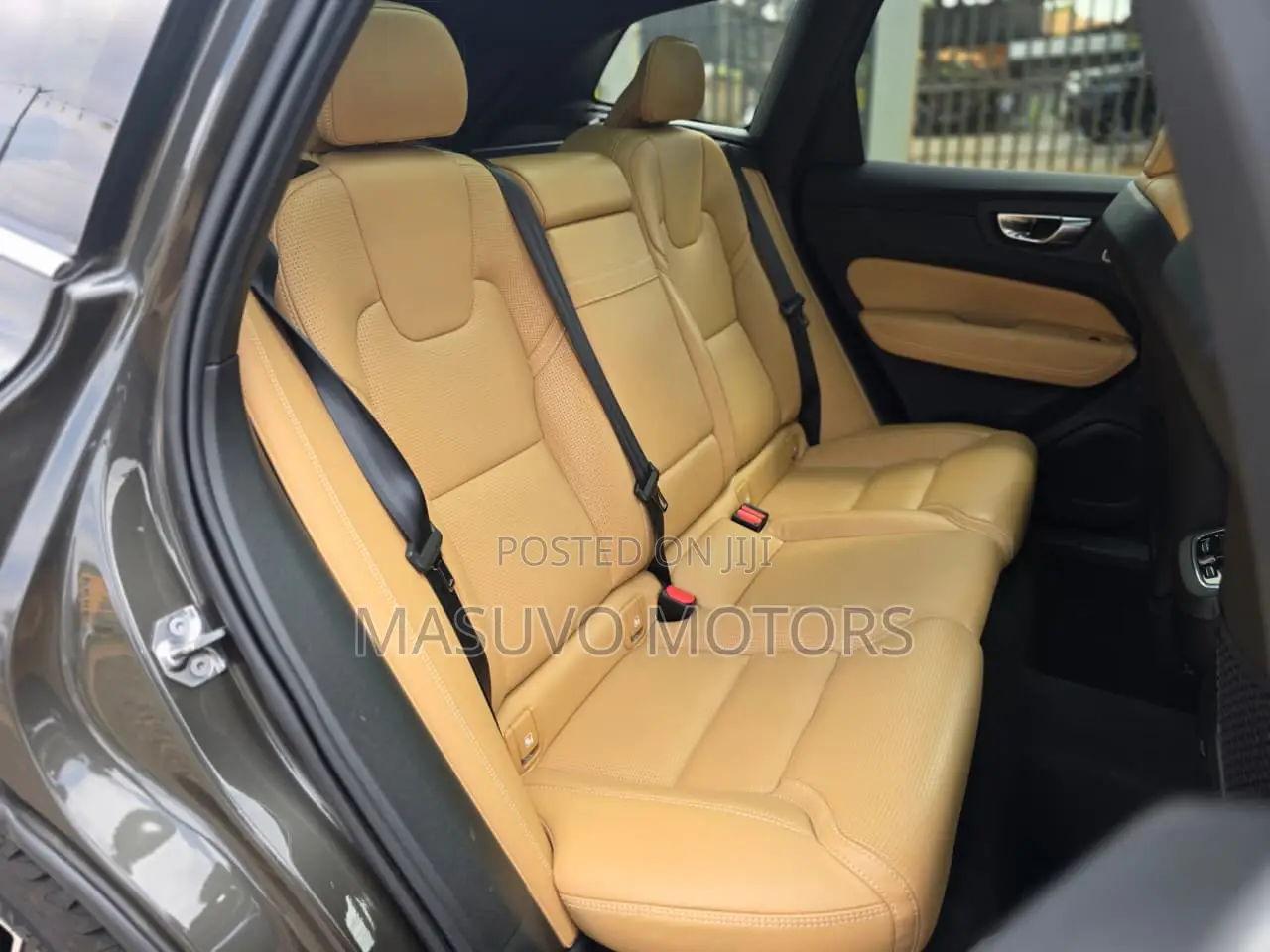 Volvo XC60 2020 Gray