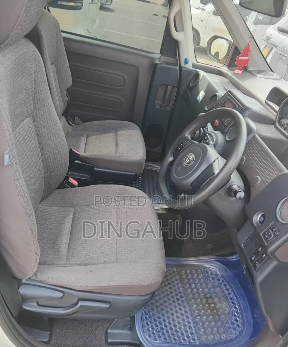 Toyota Porte 1.5 FWD 2016 Pearl