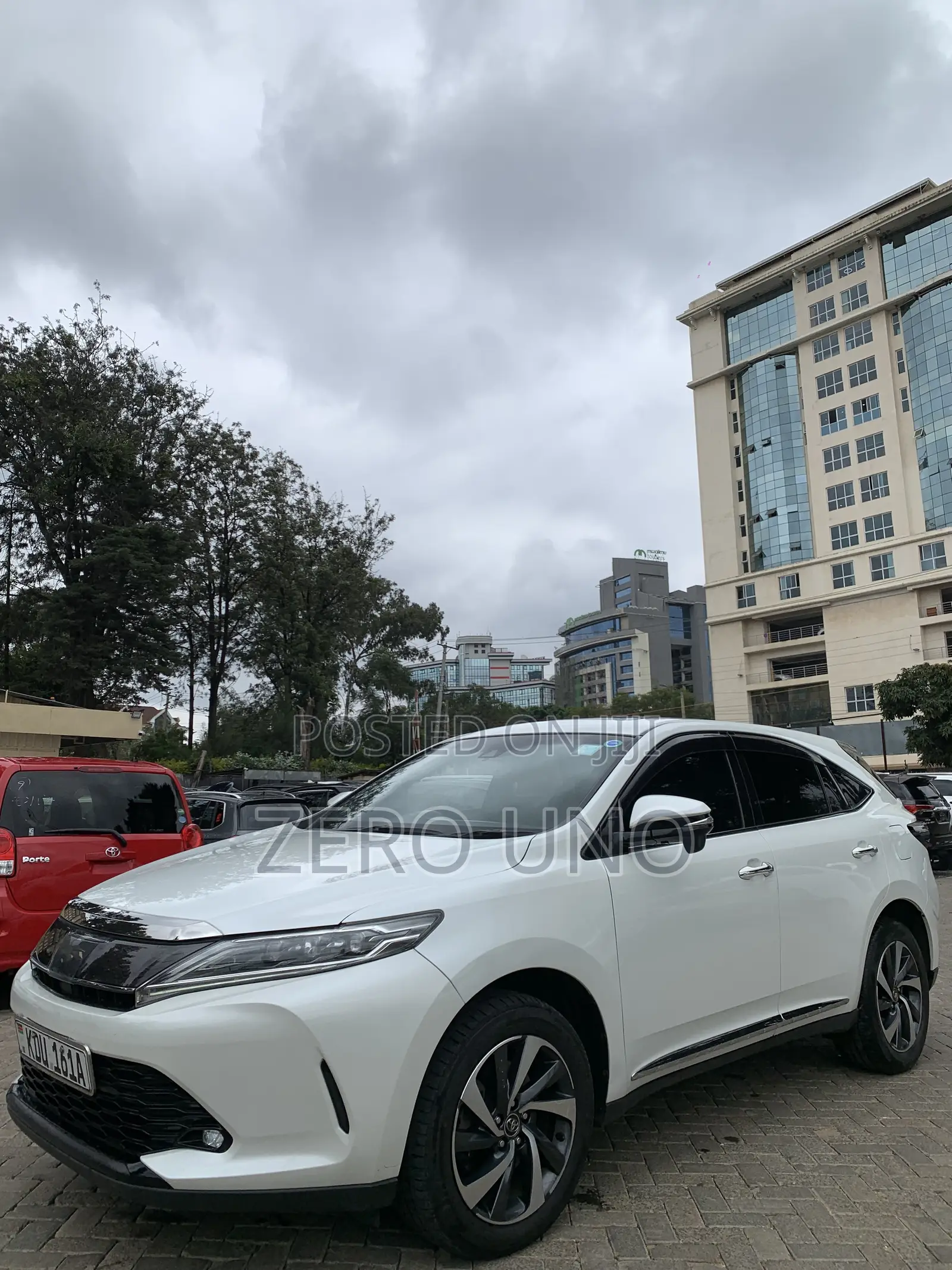 Toyota Harrier 2018 White
