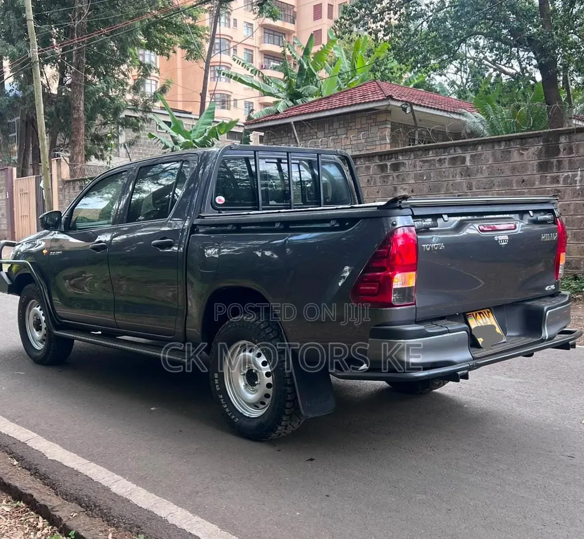 Toyota Hilux 2021 Gray