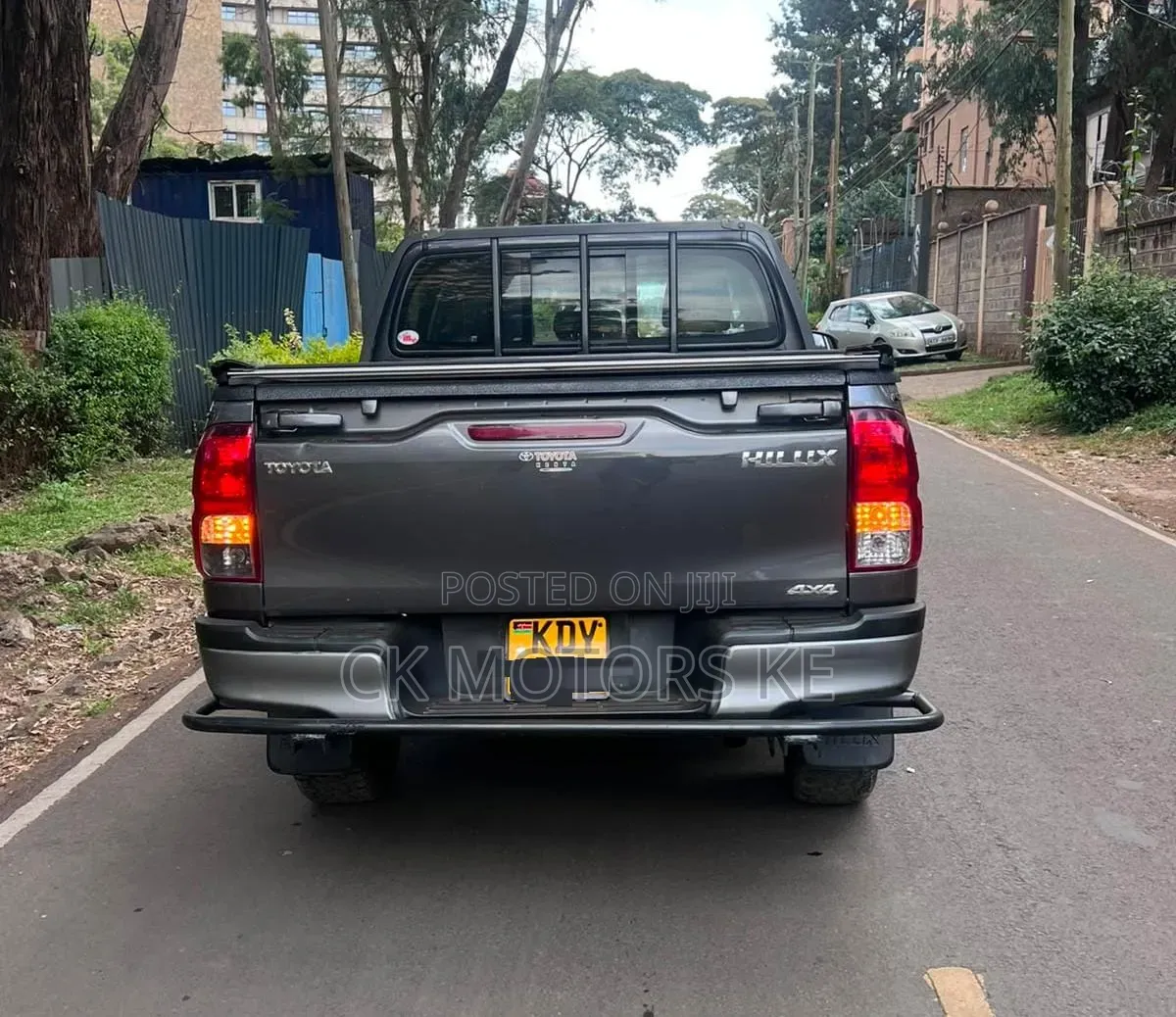Toyota Hilux 2021 Gray