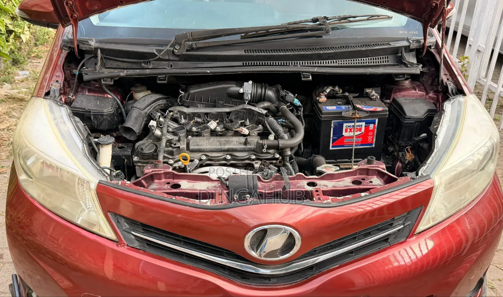 Toyota Vitz 1.3 FWD 5dr 2012 Brown