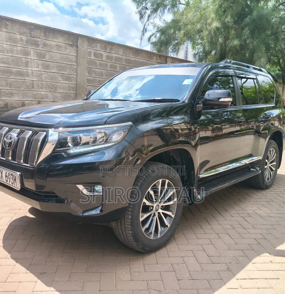 Toyota Land Cruiser Prado 2017 Black
