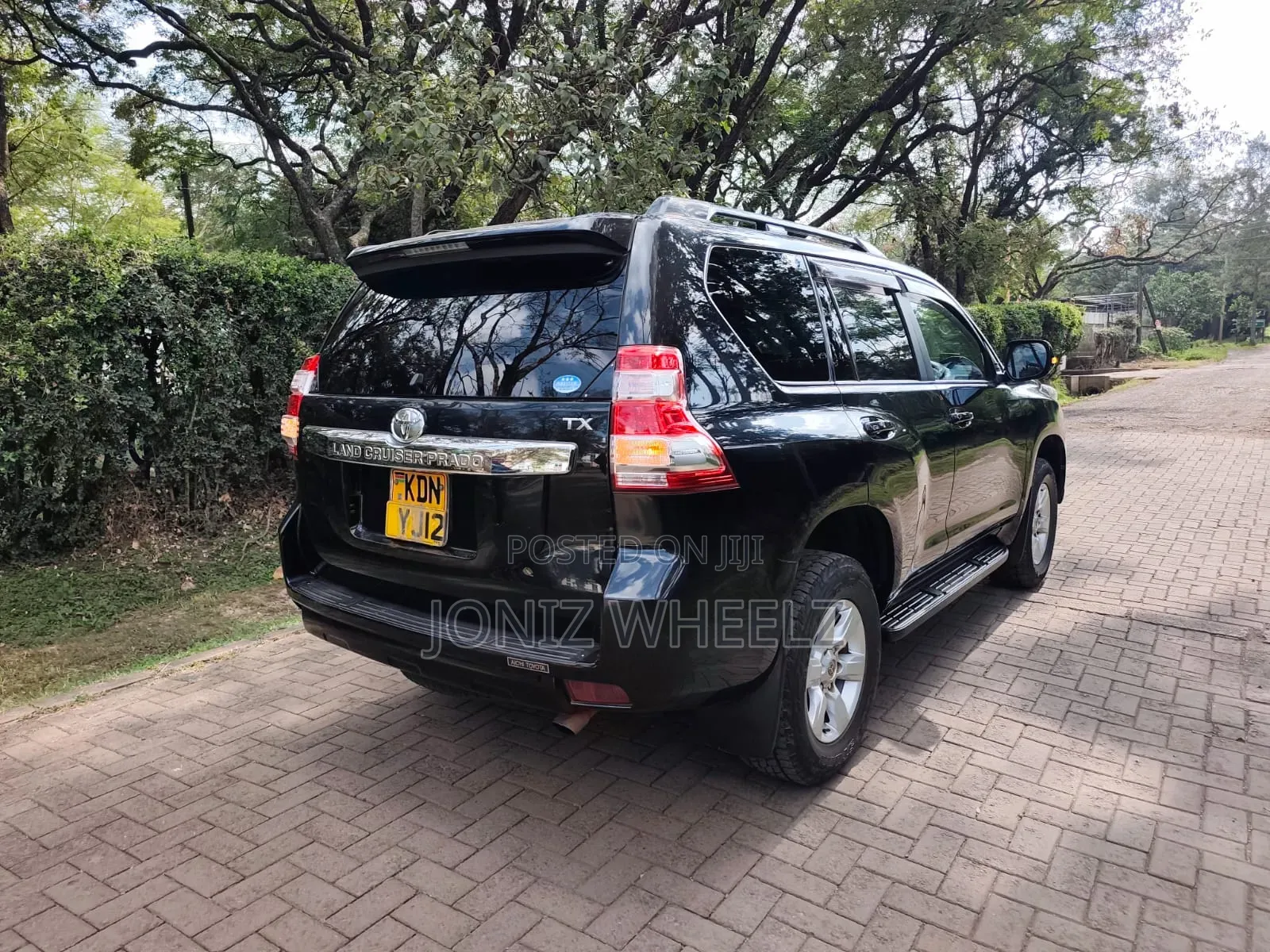 Toyota Land Cruiser Prado 2017 Black