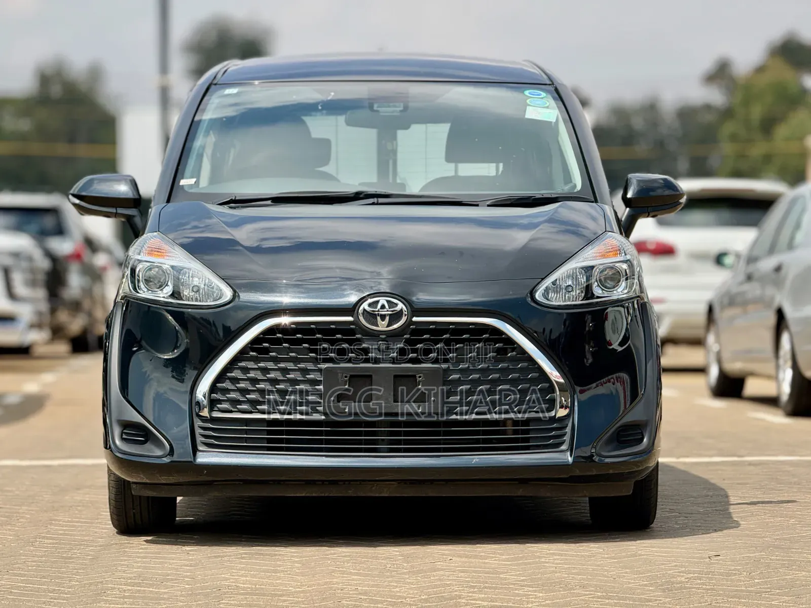 Toyota Sienta 2019 Black