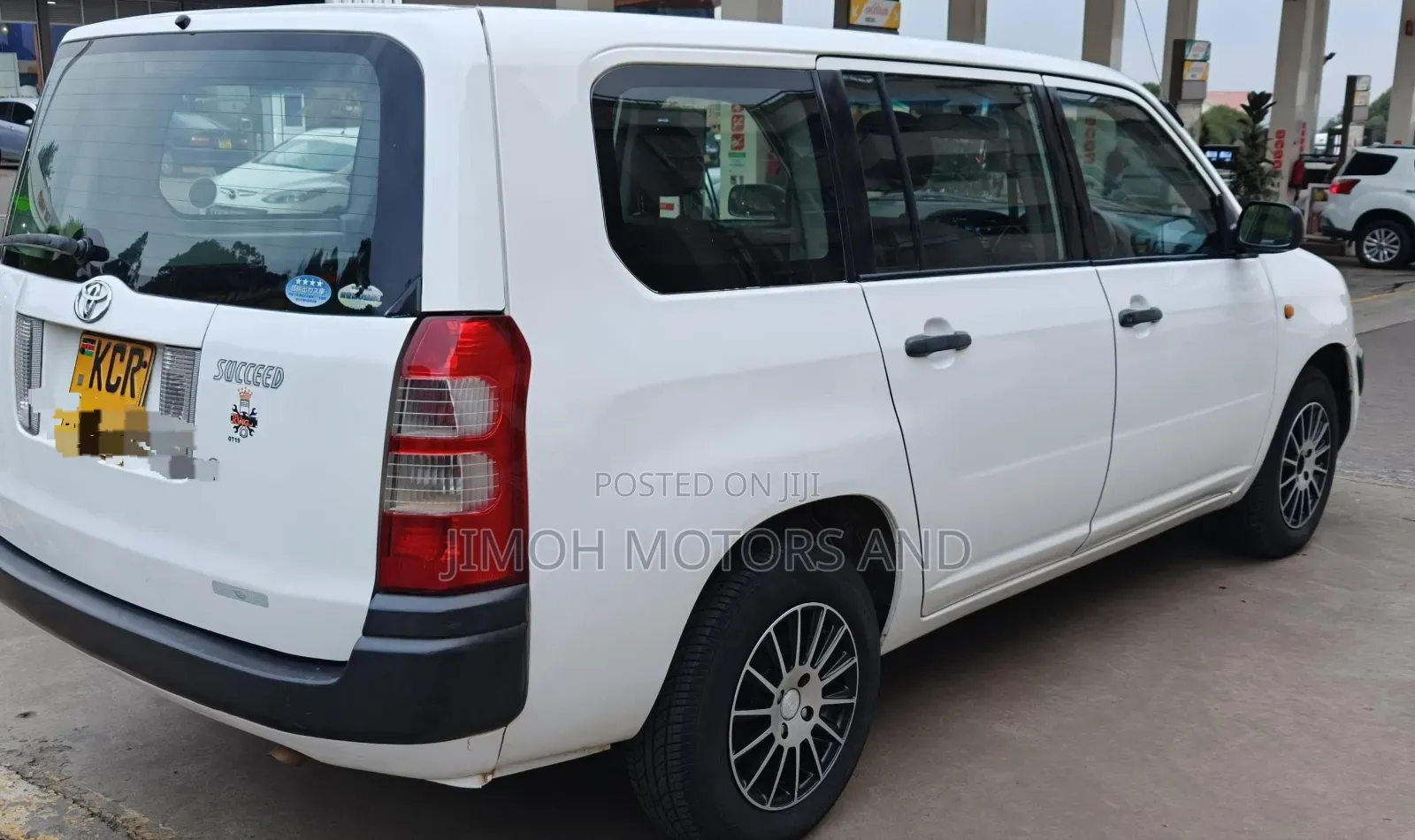Toyota Succeed 2011 White