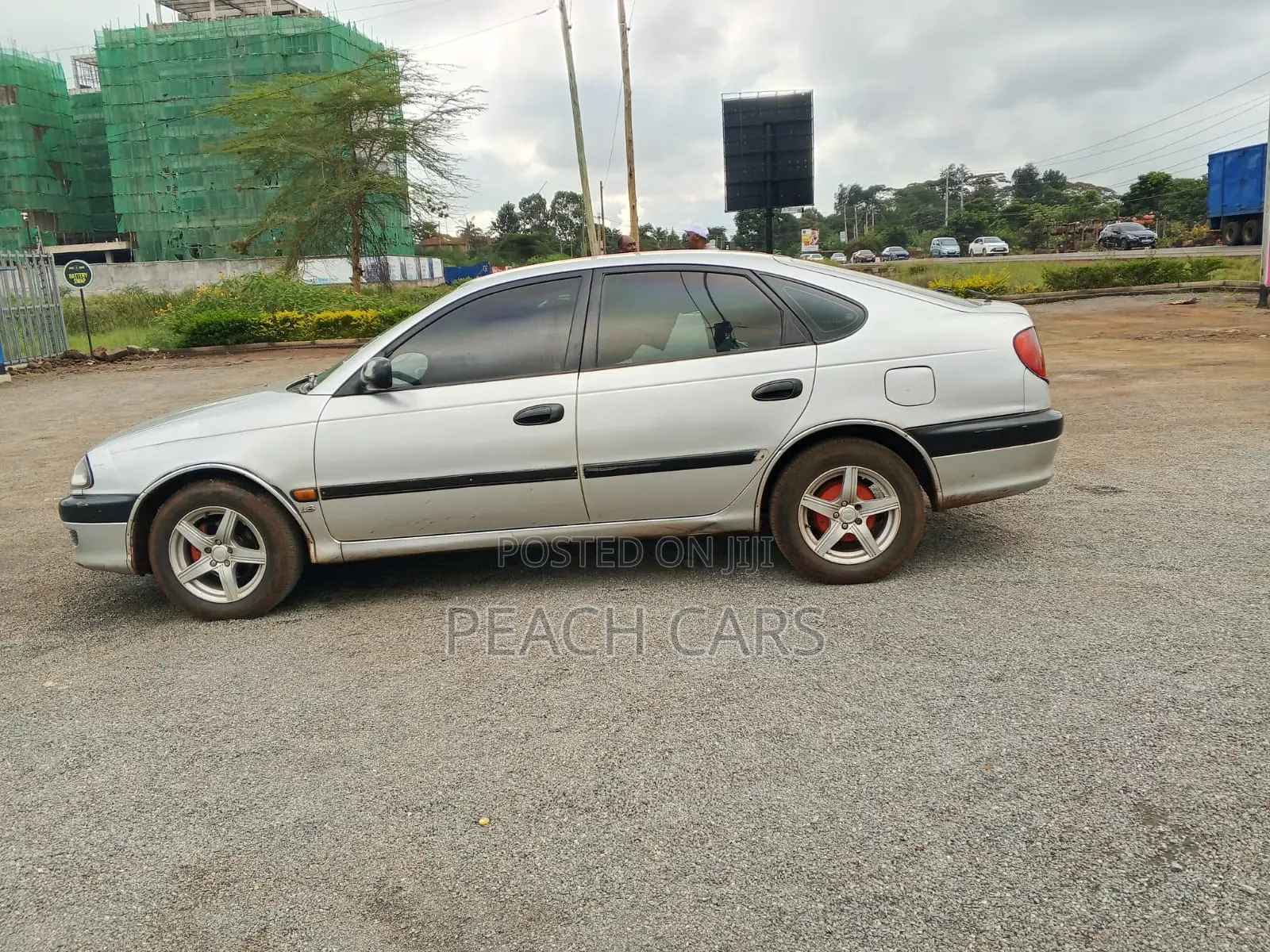 Toyota Avensis 2000 Silver