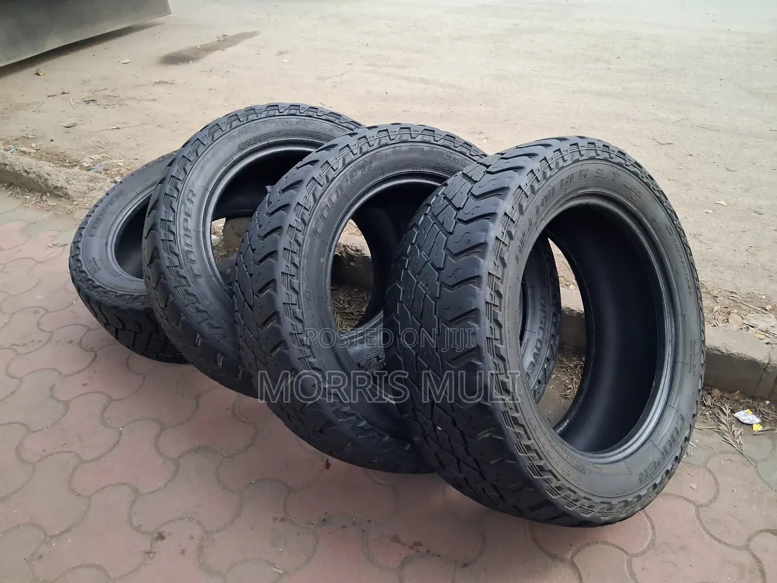 285/55r20 Cooper